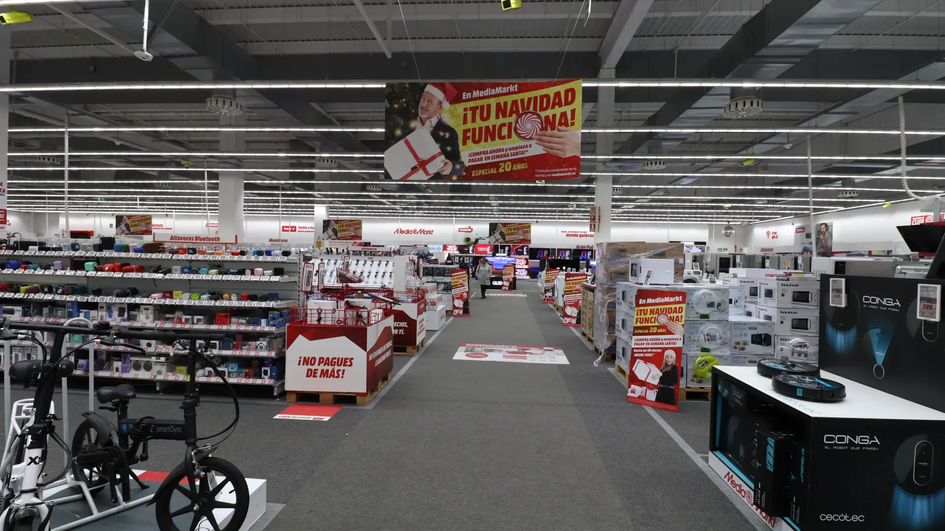 MediaMarkt Zaragoza actualiza sus tiendas con multitud de