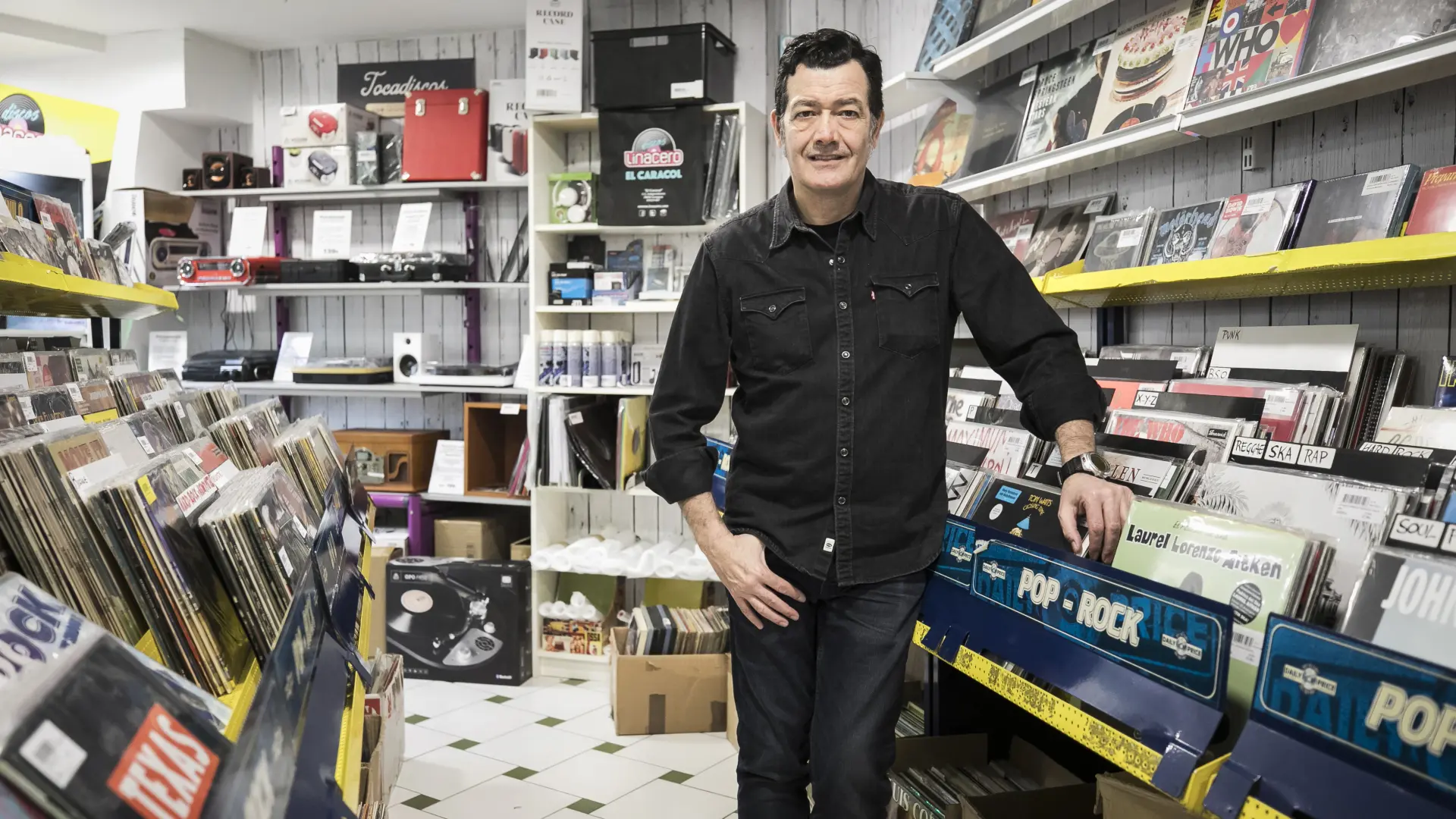 Apenas cuatro tiendas de discos se mantienen abiertas en Aragón