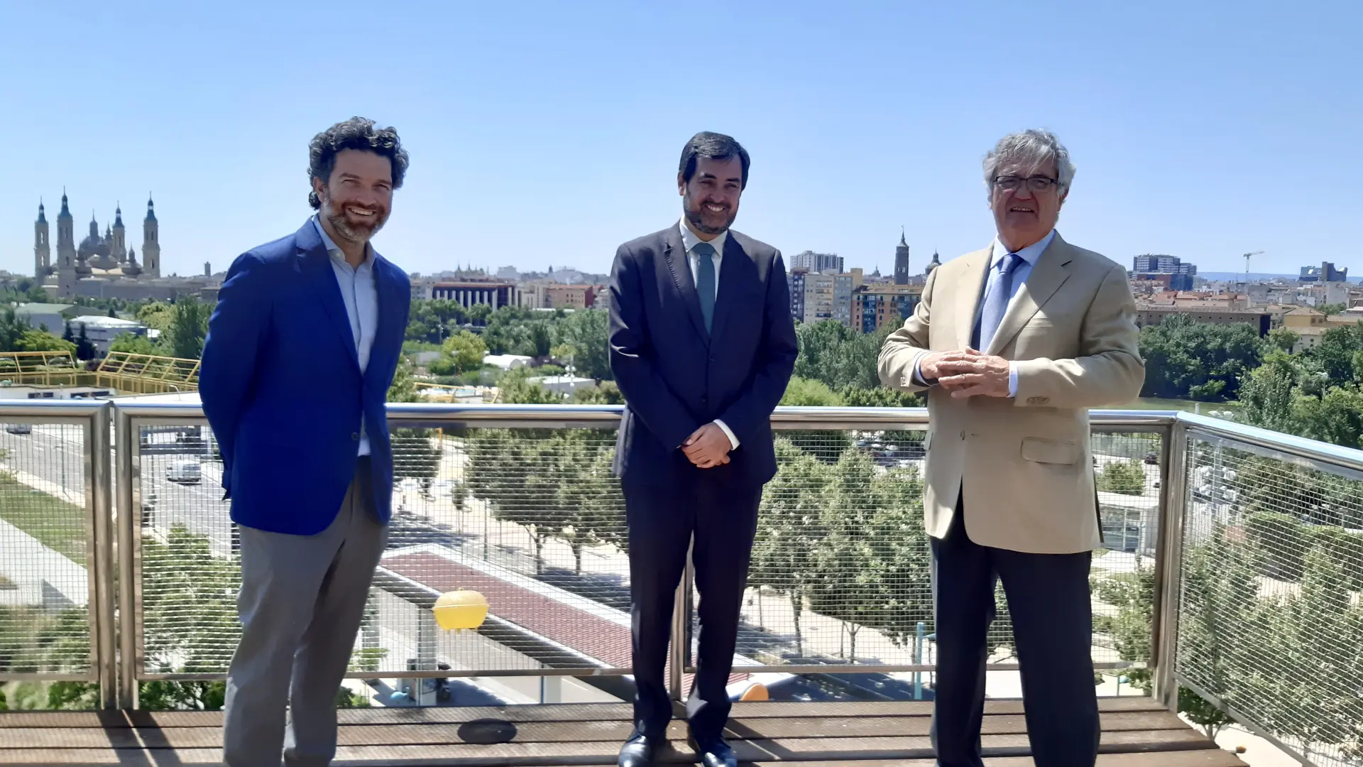 CEOE Aragón y la plataforma zerca! suman esfuerzos para digitalizar el  comercio de proximidad