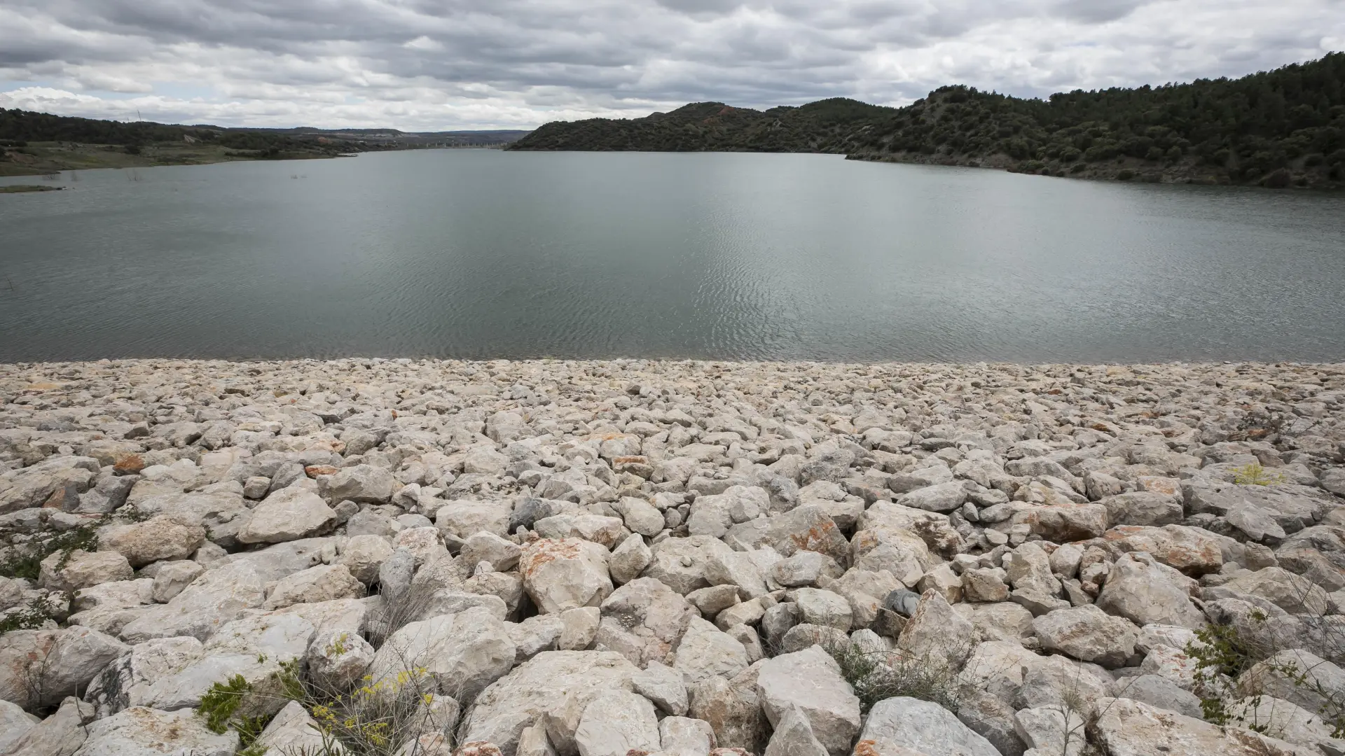La eterna espera del embalse de Lechago