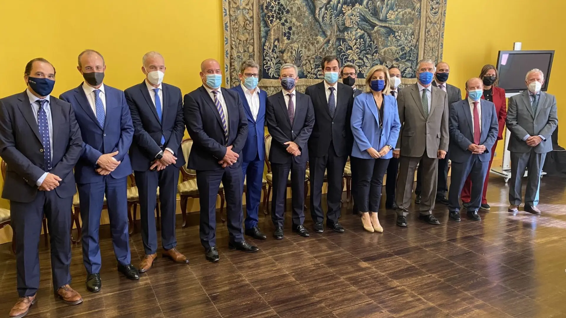 Fátima Báñez pide 