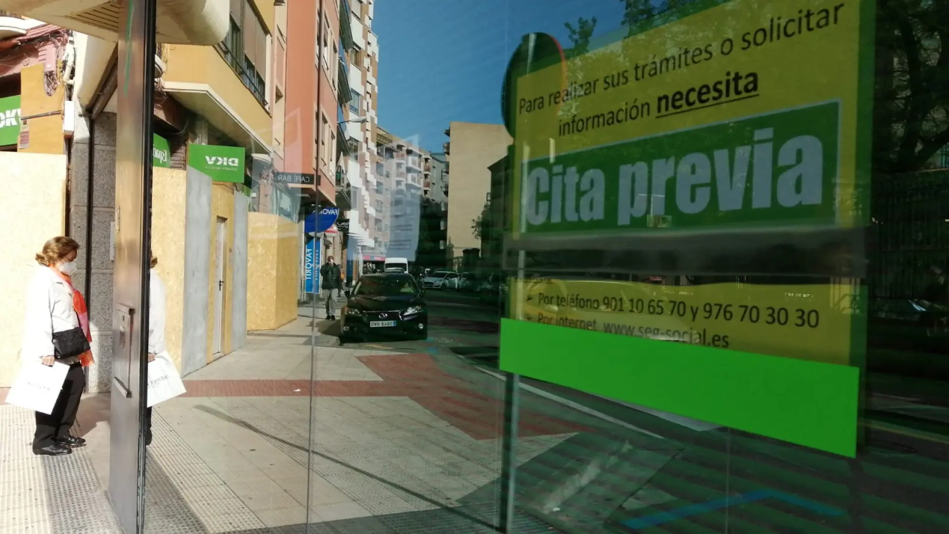 Convocados paros de dos horas este jueves en la seguridad social de zaragoza por la falta de personal y sobrecarga de trabajo