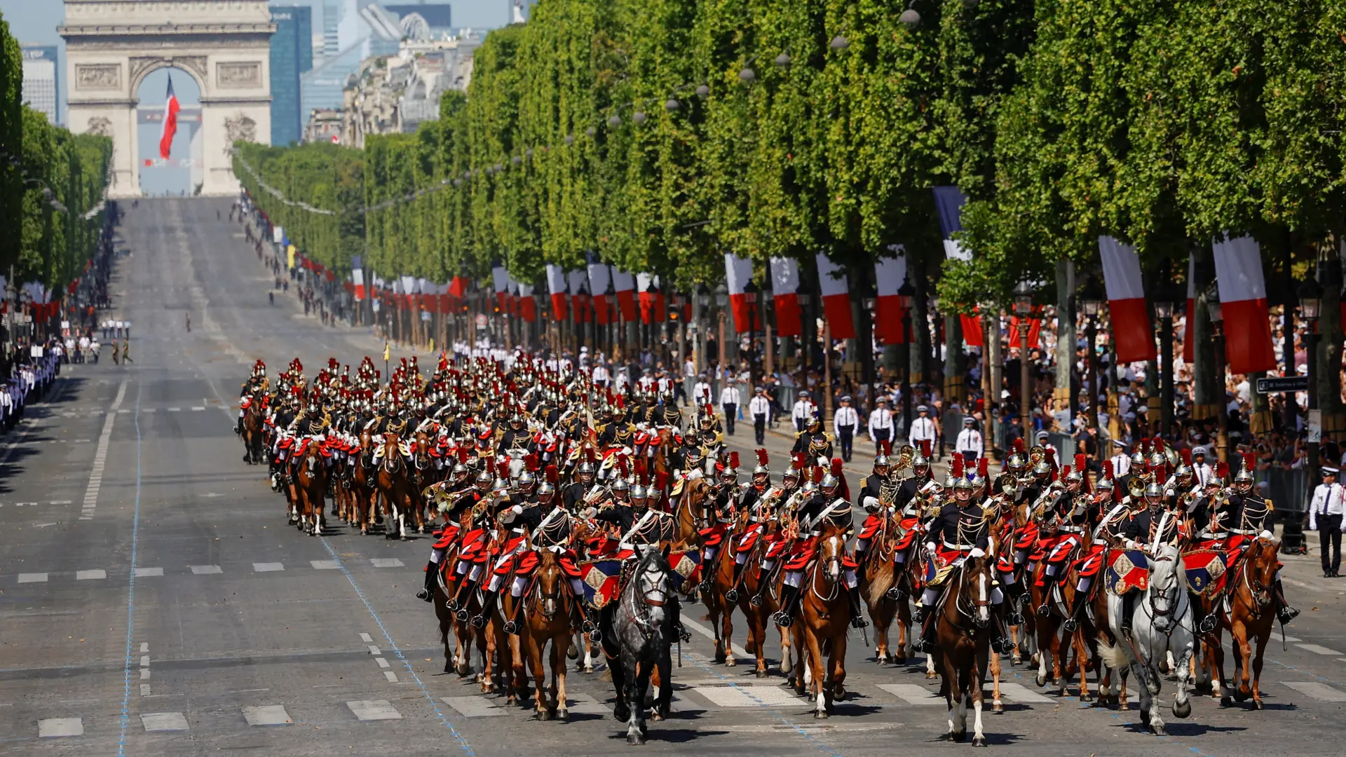 París, Francia. 25º de junio de 2023. Desfile DE DOBLETE DE