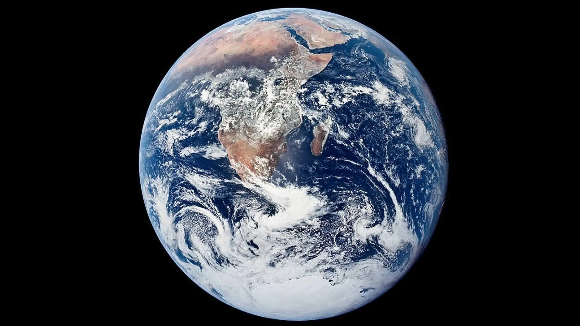 La Tierra frena, pero todo sigue (casi) igual