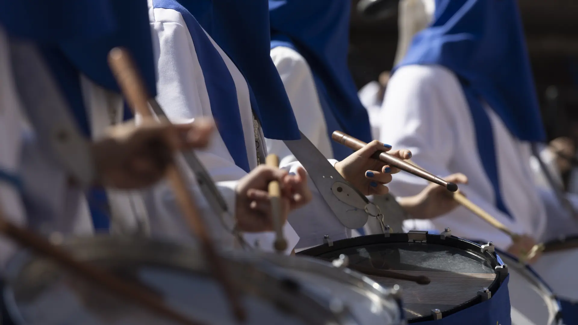 Os tambores da Semana Santa começamOs tambores da Semana Santa começam  