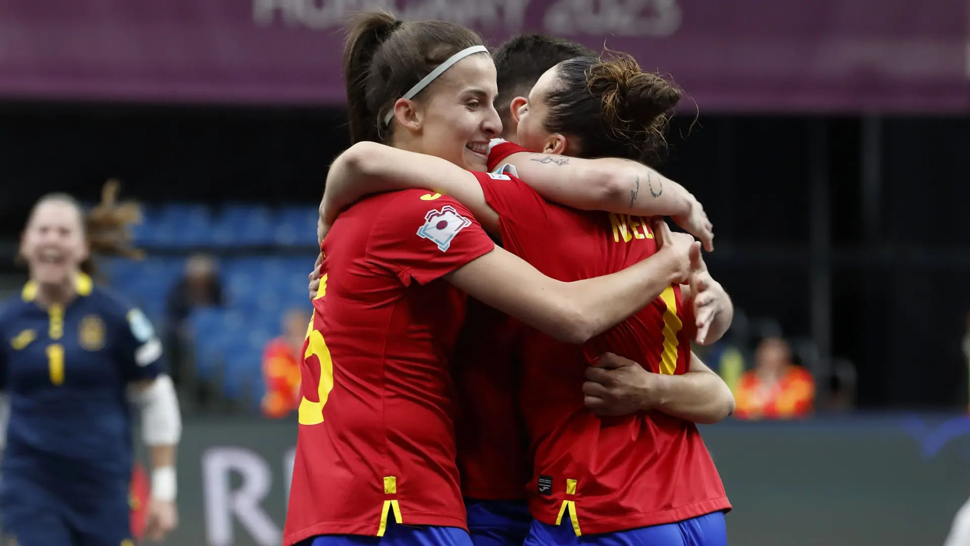 Seleção feminina de futsal vence Portugal e disputa final da Eurocopa