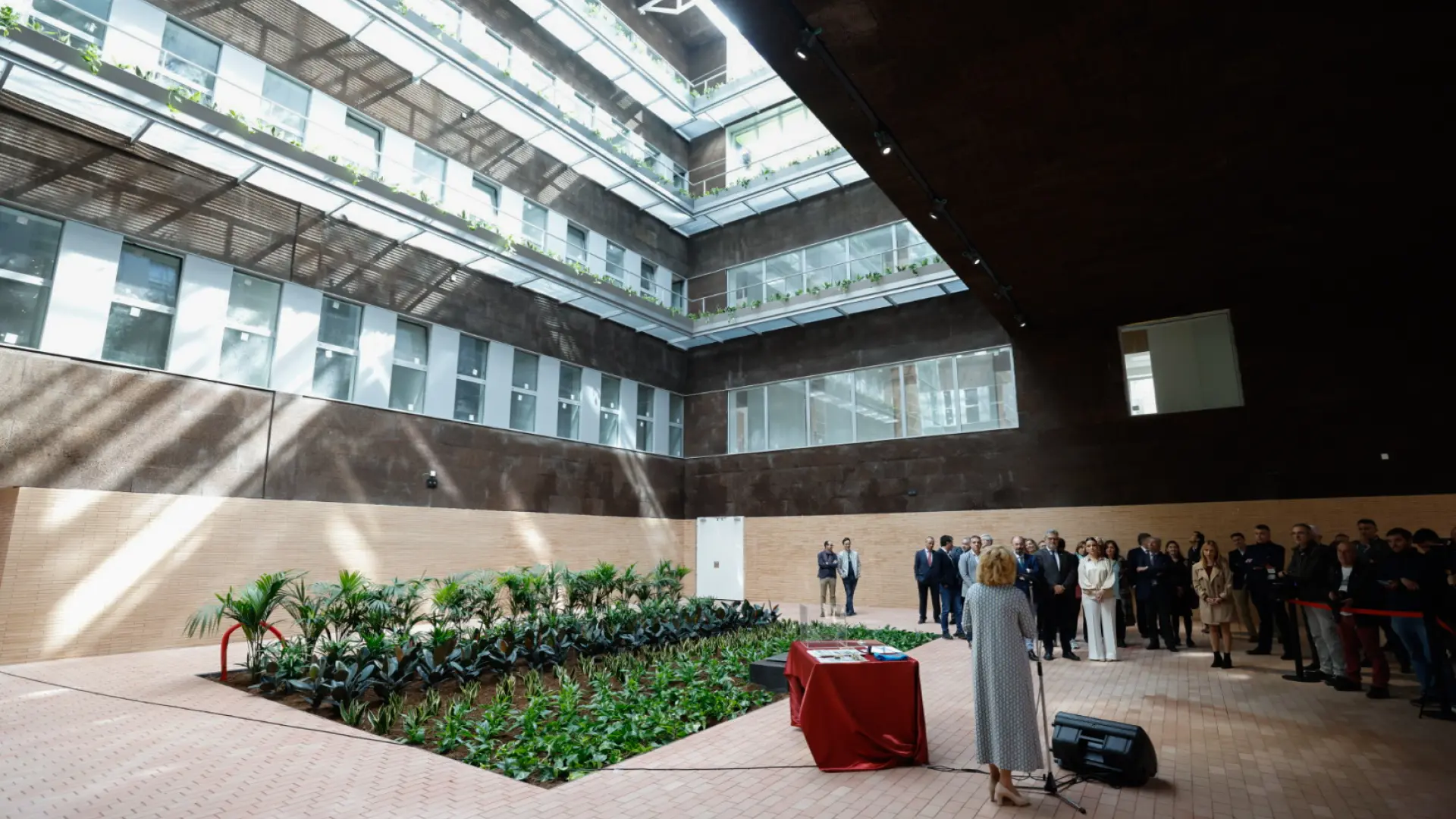 As Es La Nueva Facultad De Filosof A Y Letras De Zaragoza