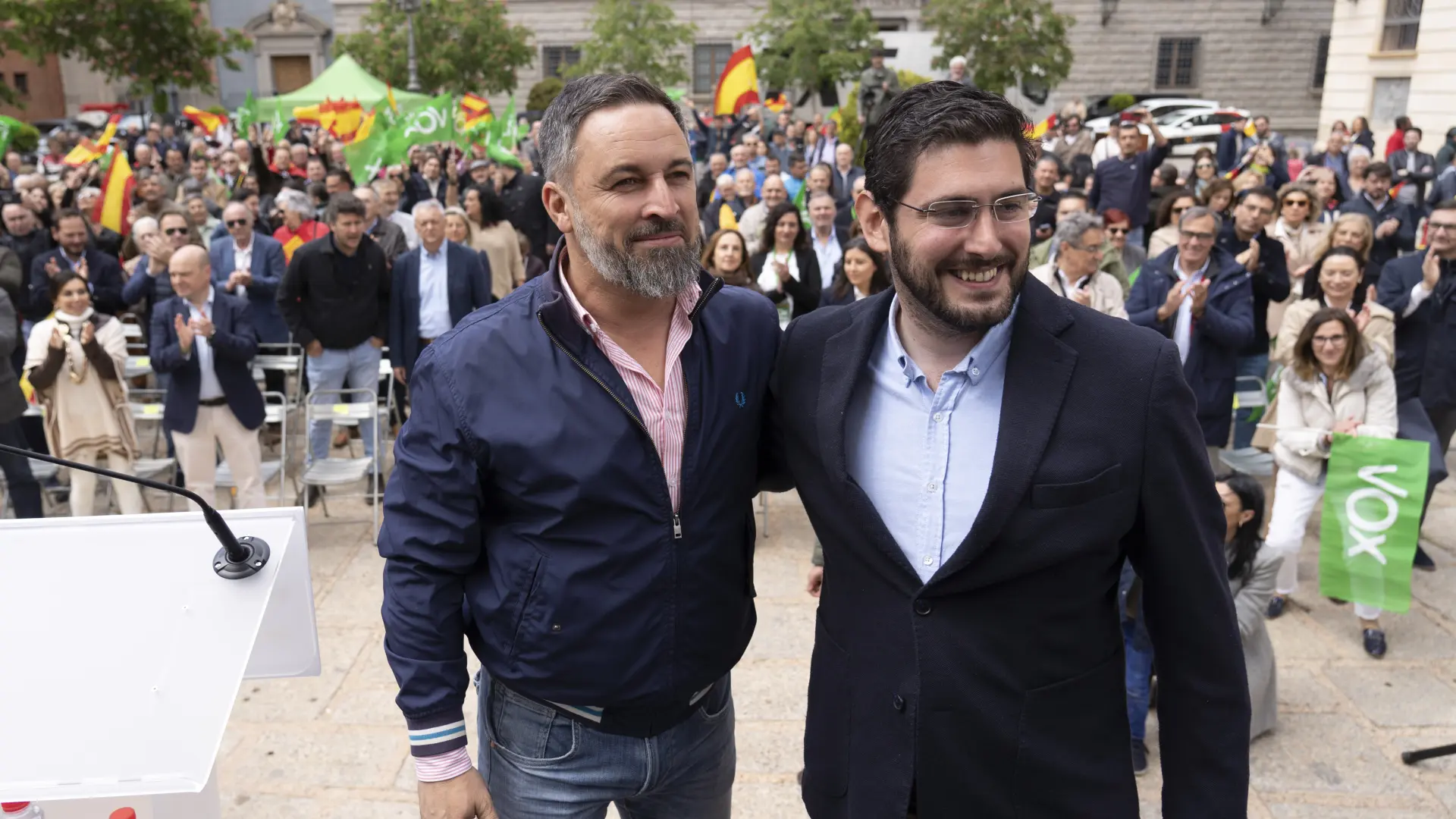 Abascal se vuelca con la campaña de Vox para el 8-F: tres días de actos ...