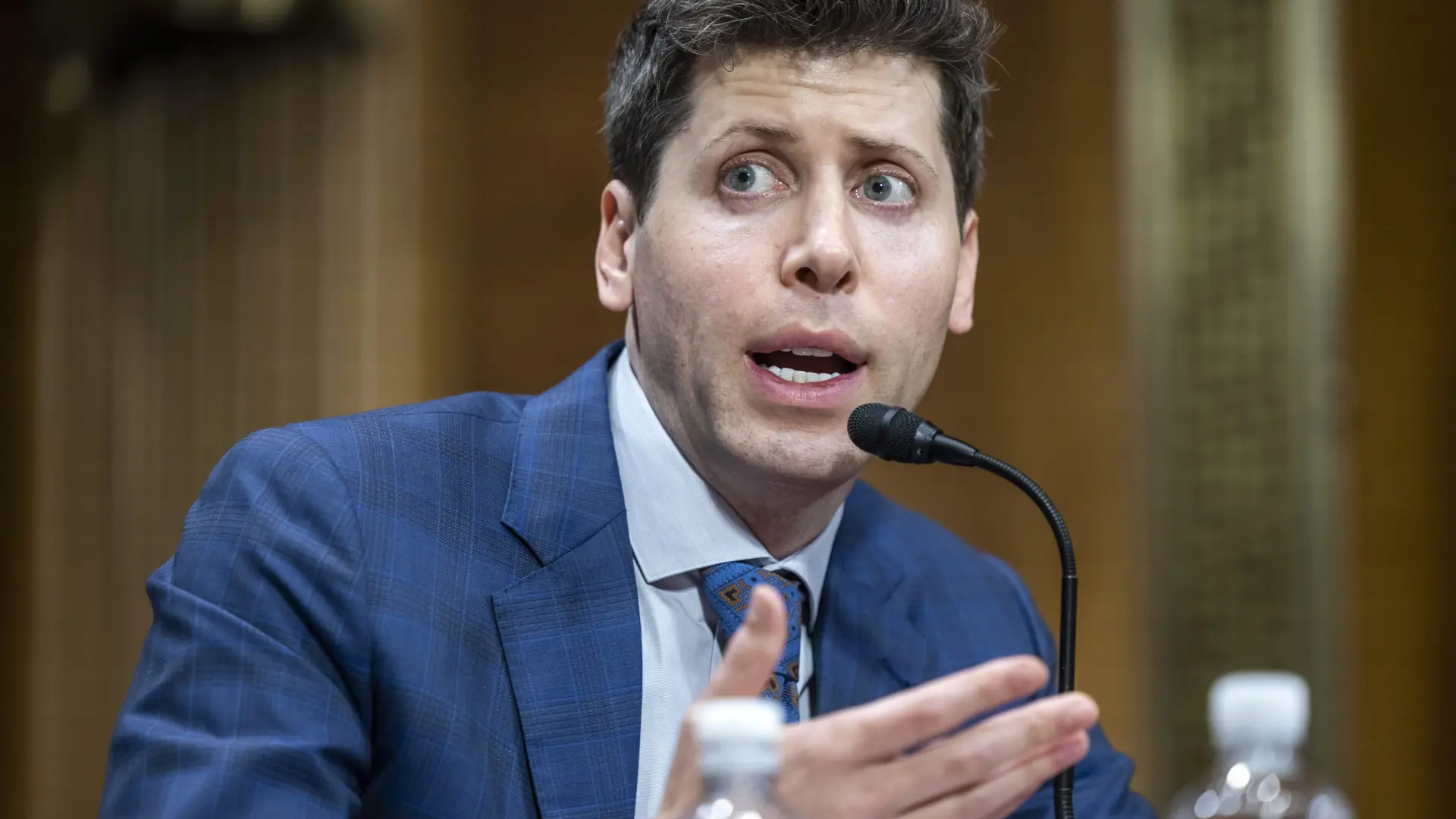 Open AI, propietaria de Chat GPT, echa a su socio fundador Sam Altman