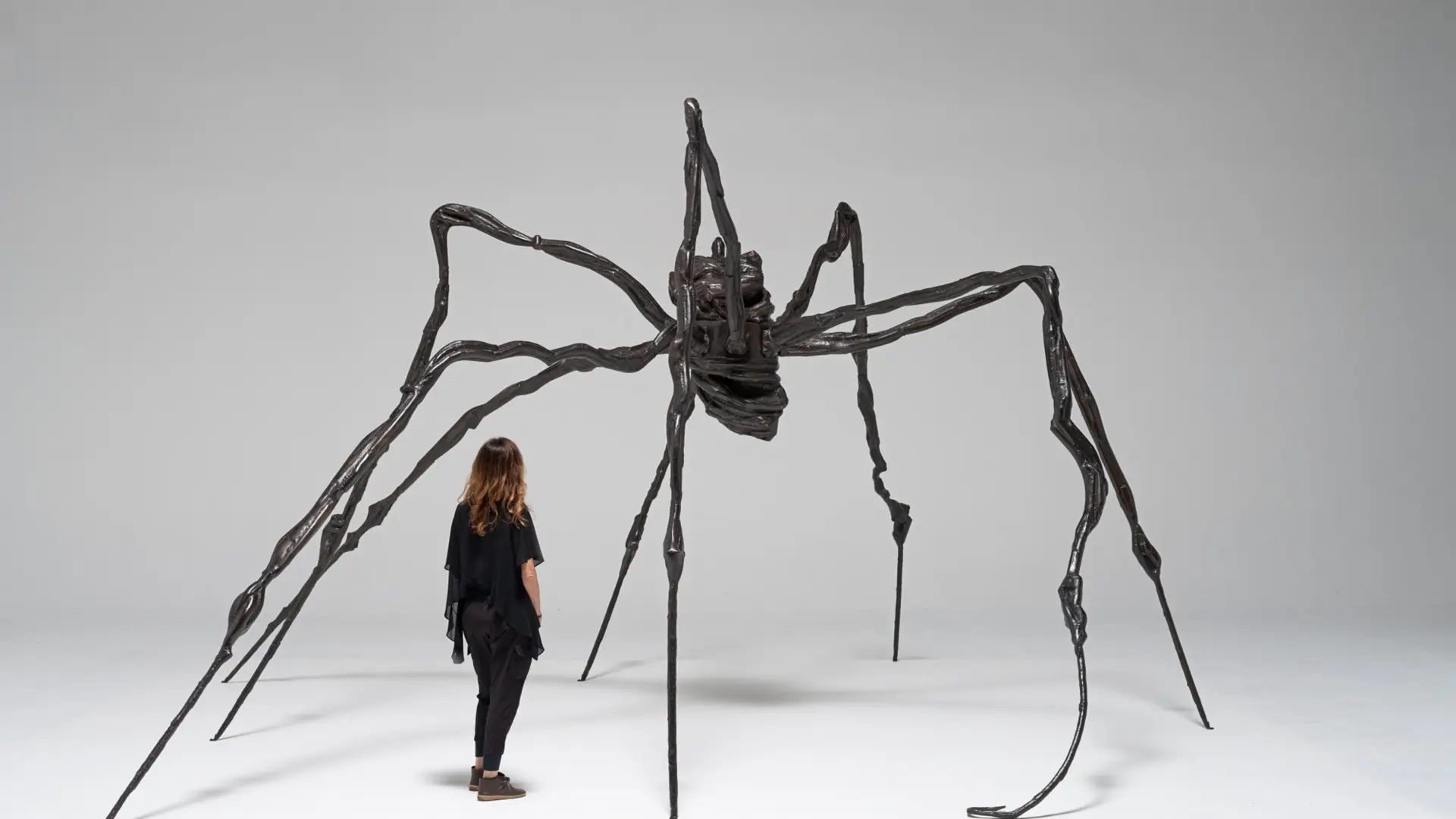 Una Araña De Louise Bourgeois Se Vende Por 32,8 Millones, Su Obra Más Cara