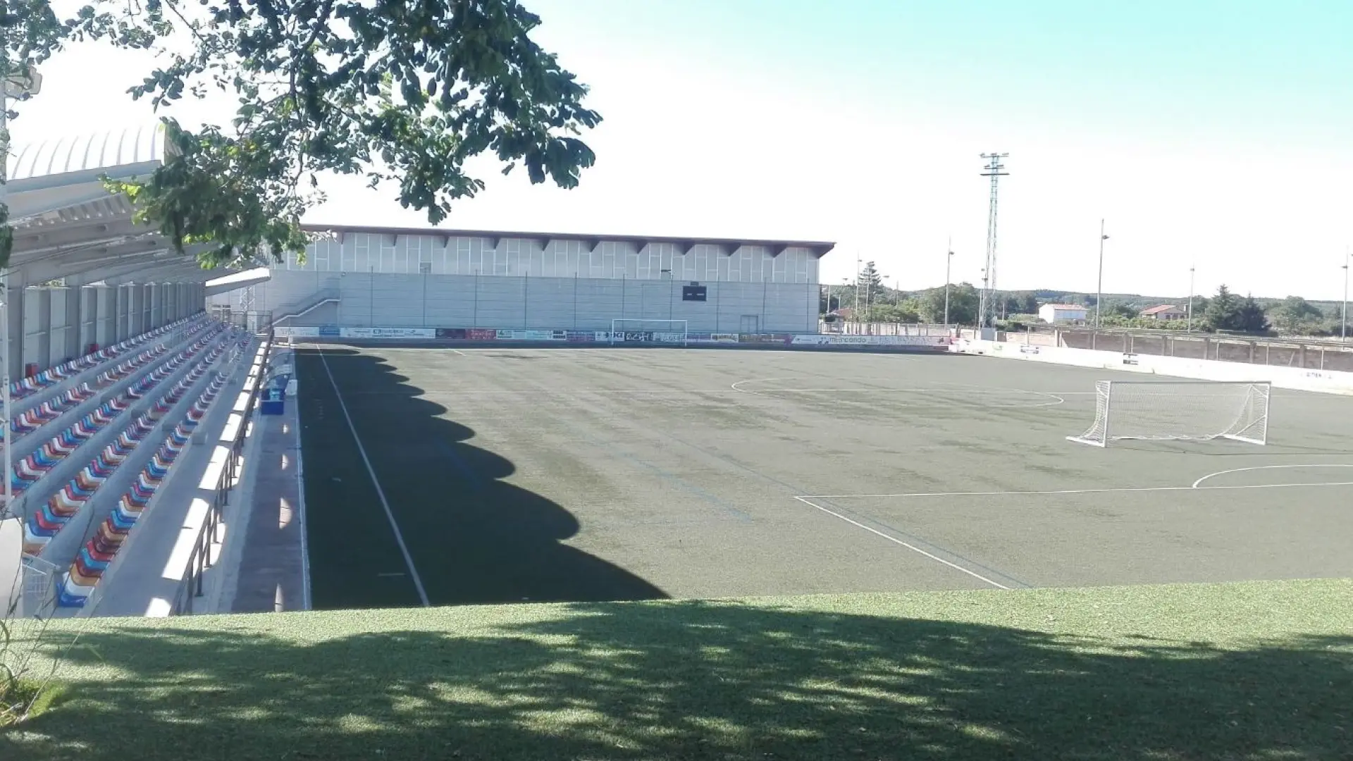 Estadio municipal de fútbol de tarazona