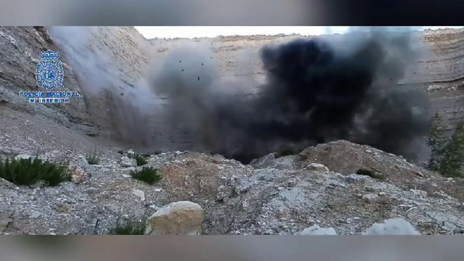 Vídeo: Vídeo: Neutralizan una bomba de la Guerra Civil en Valdefierro