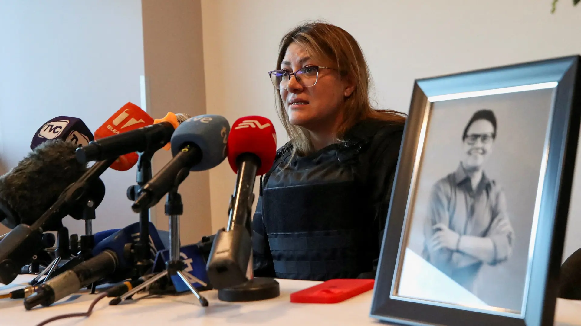 La esposa del candidato asesinado en ecuador denuncia un