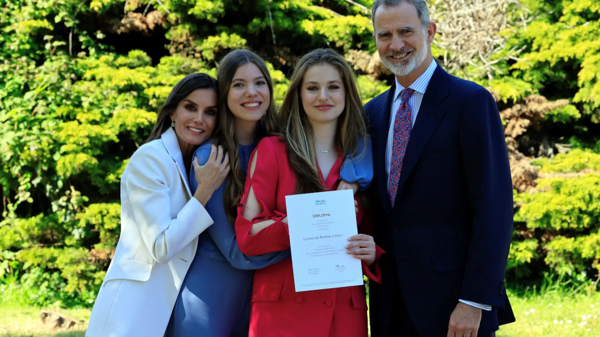 La vida de la princesa Leonor en 20 fotos: así ha cambiado la hija de los  Reyes de España con los años | Imágenes