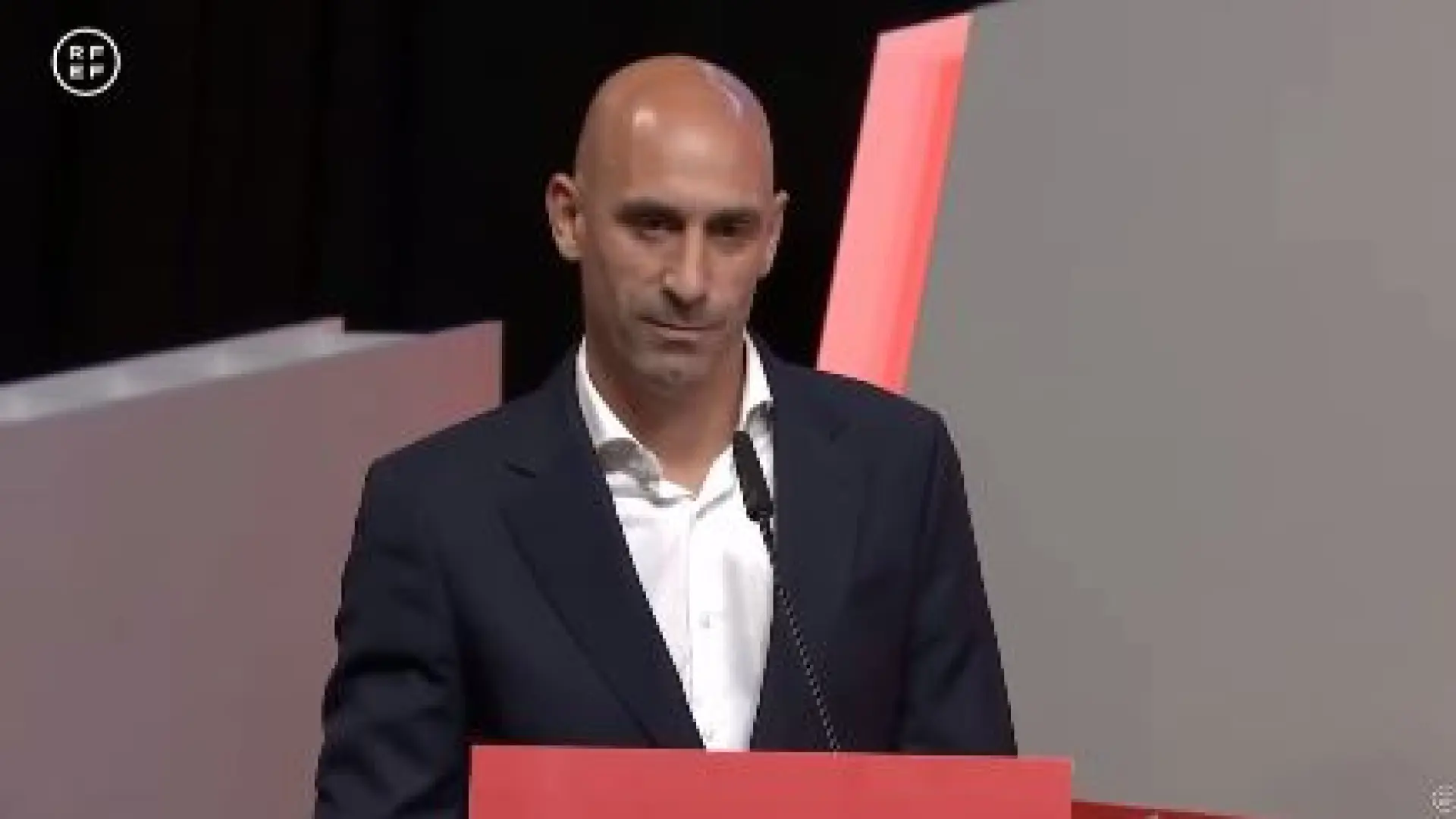 Luis rubiales se defenderá 