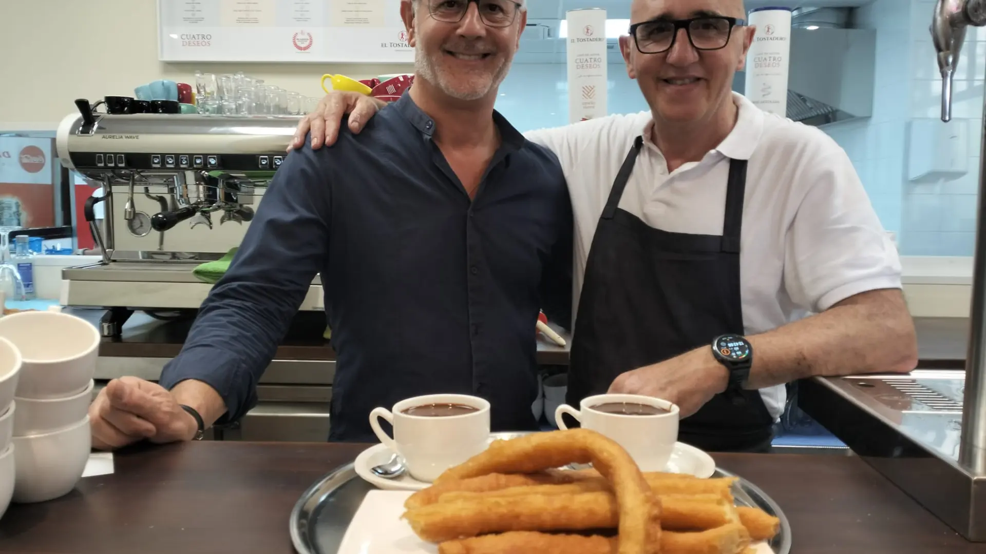 Mmm, ¡qué rico!, el chocolate con churros tejeringos que sabe a segunda  oportunidad en el centro de Zaragoza