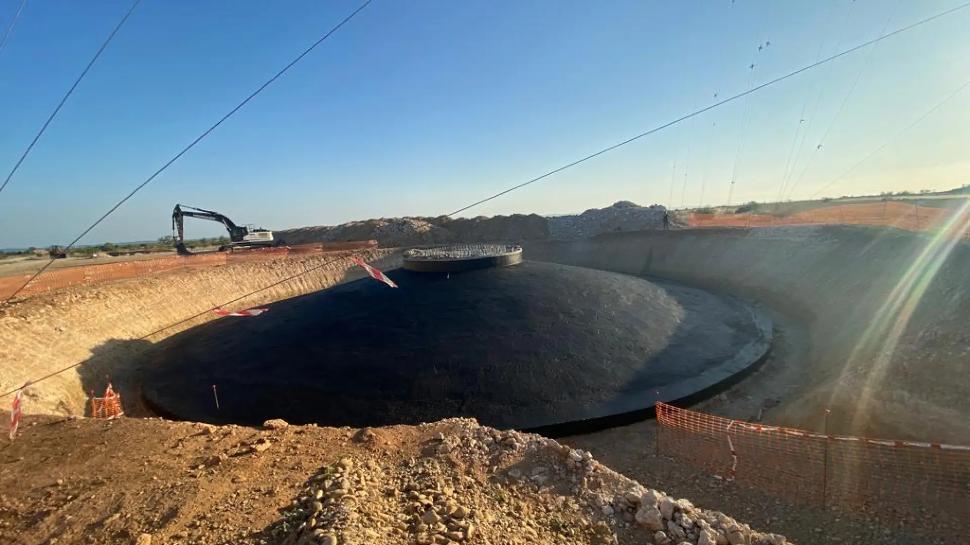 Una plataforma ciudadana de Monegros iniciará acciones legales contra más  de 650 aerogeneradores