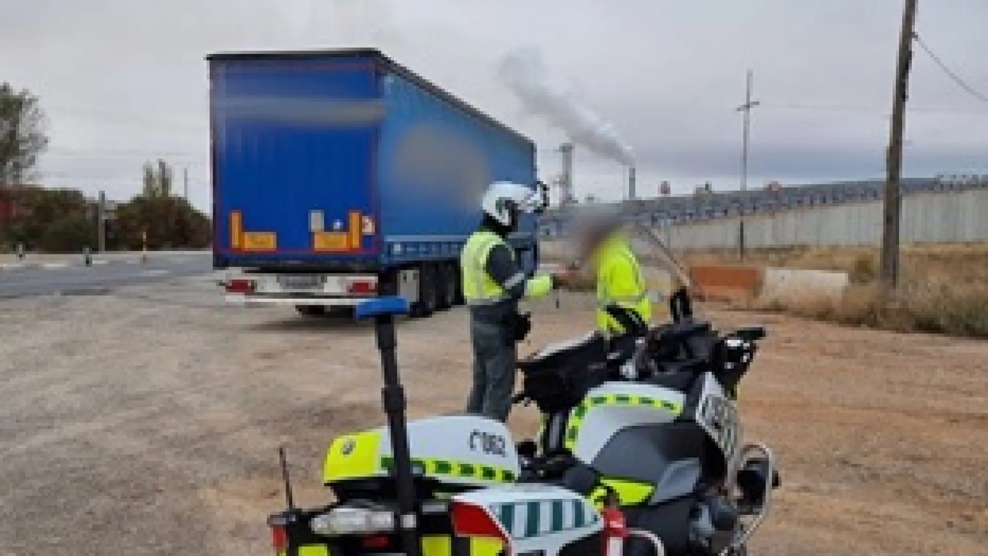 Interceptado En Teruel Un Camionero Que Triplicaba La Tasa De Alcohol ...