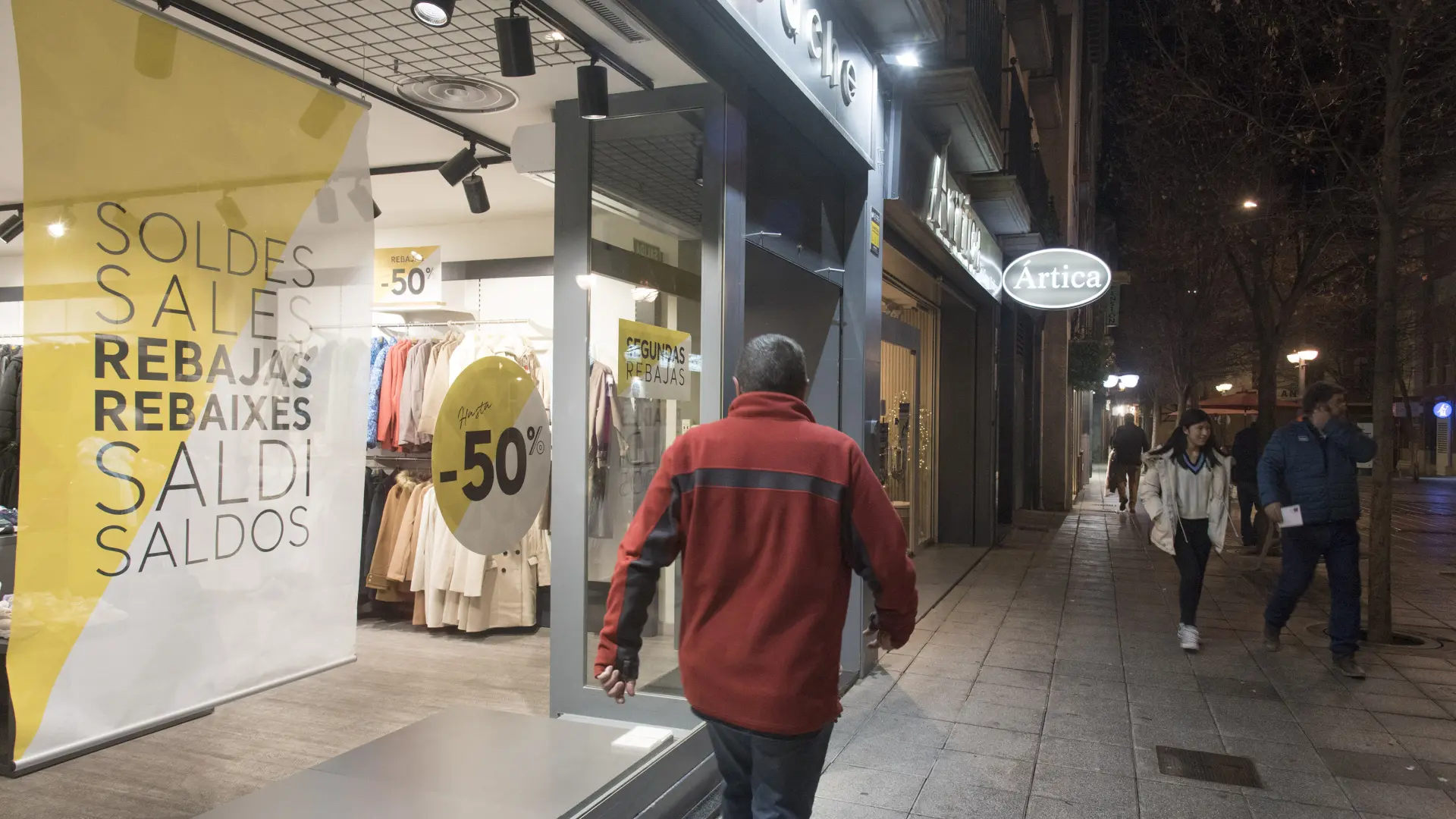 Abre una nueva tienda de moda francesa en el centro de Zaragoza