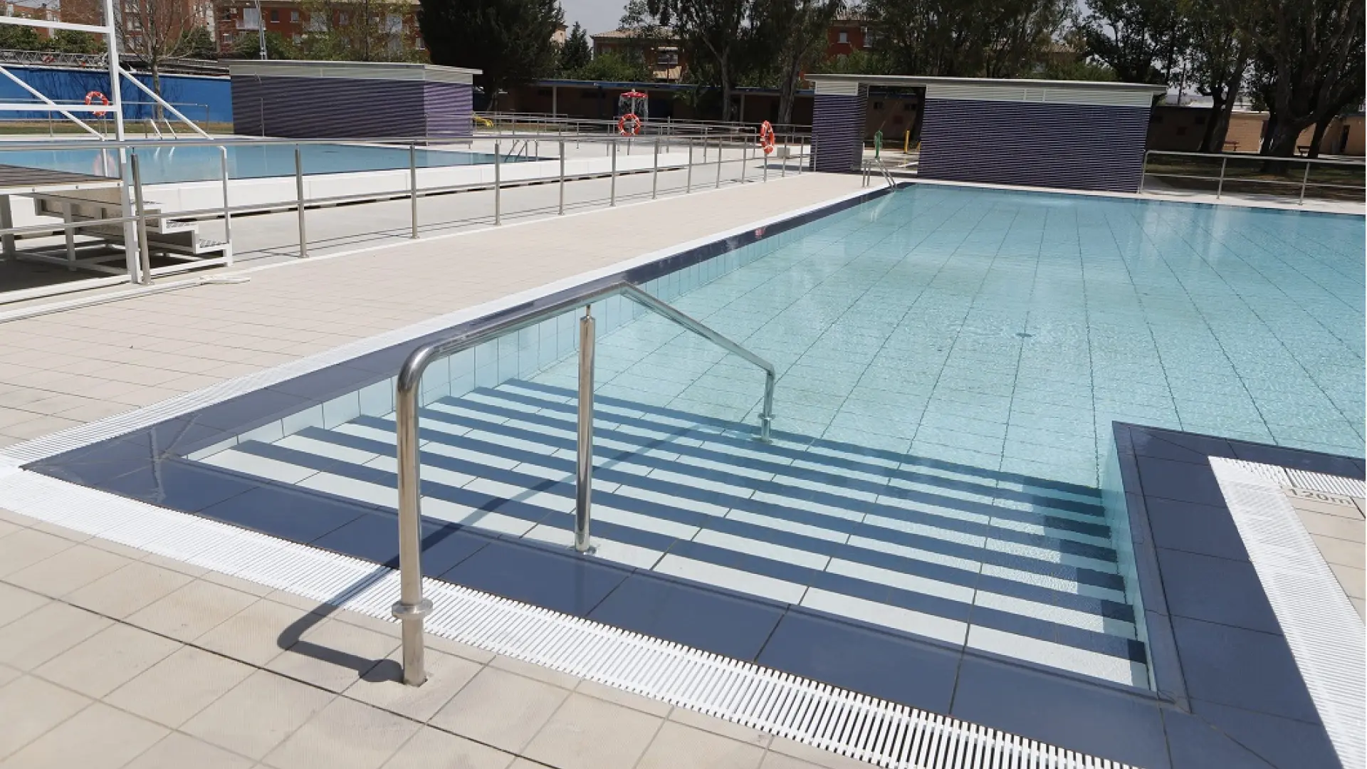 Una de las actuaciones más importantes financiadas por la DPZ ha sido la reforma de la piscina de Casetas.