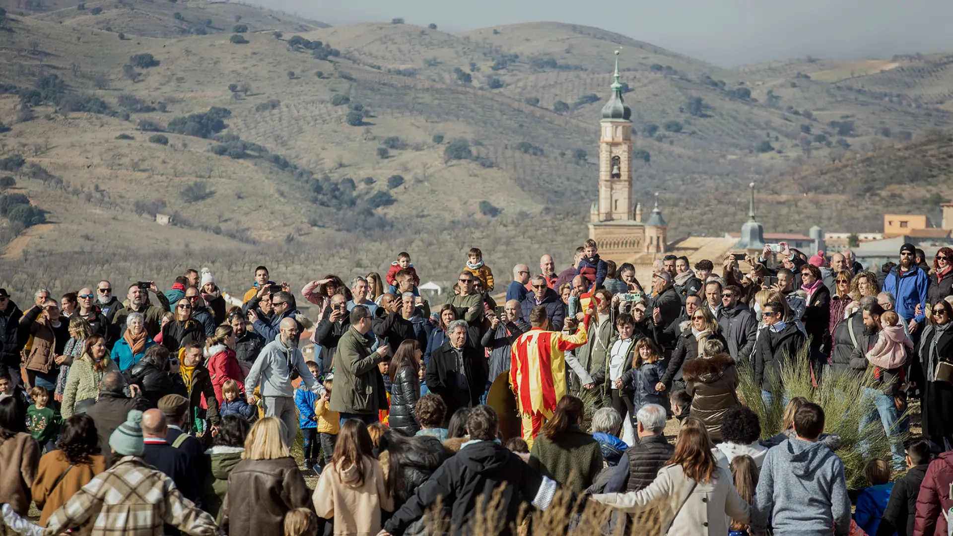 En Fotos La Subida De La Máscara De Ateca Al Cerro De San Blas Imágenes 7308