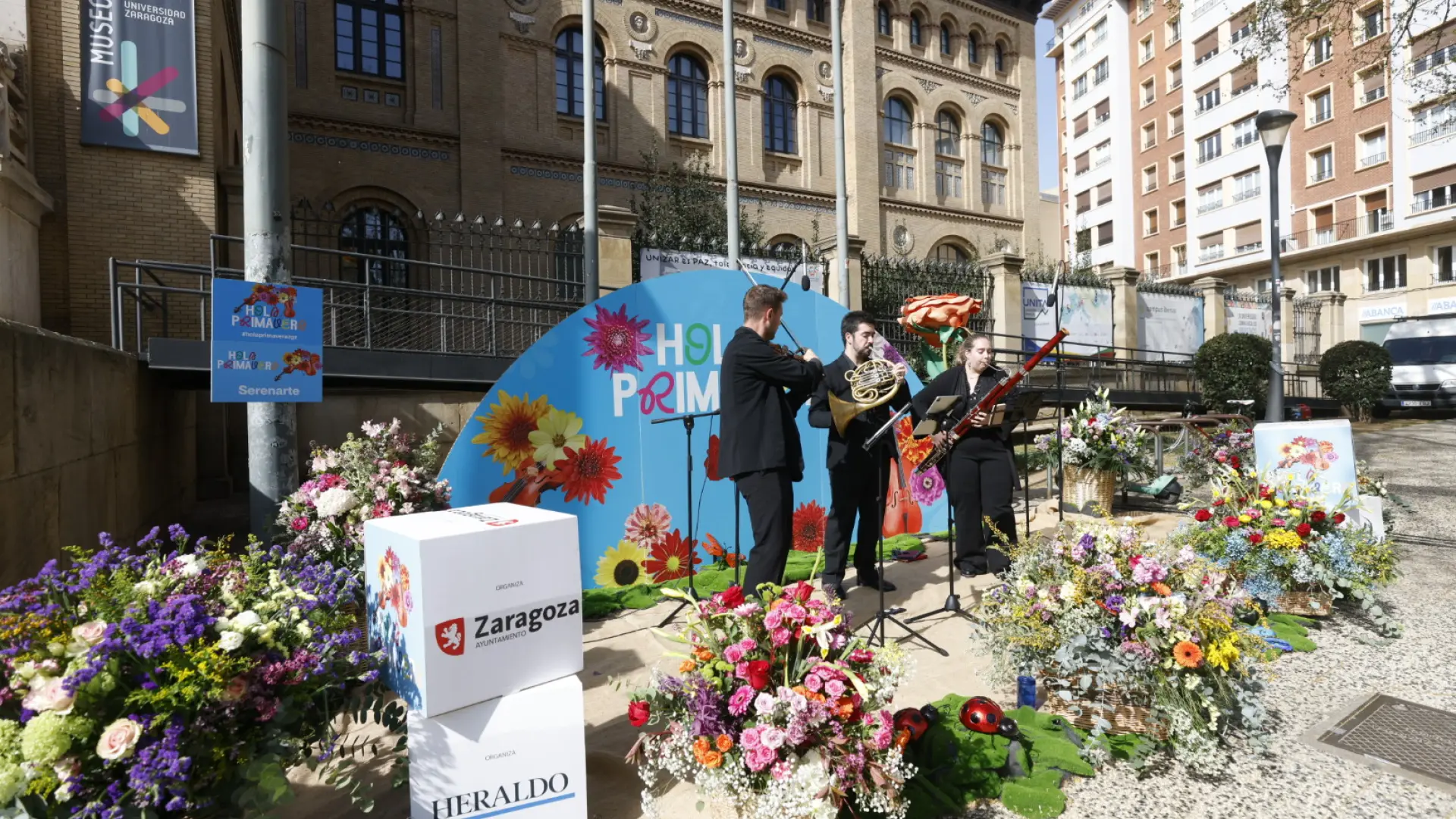 Fotos | Zaragoza da la bienvenida a la primavera con música | Imágenes