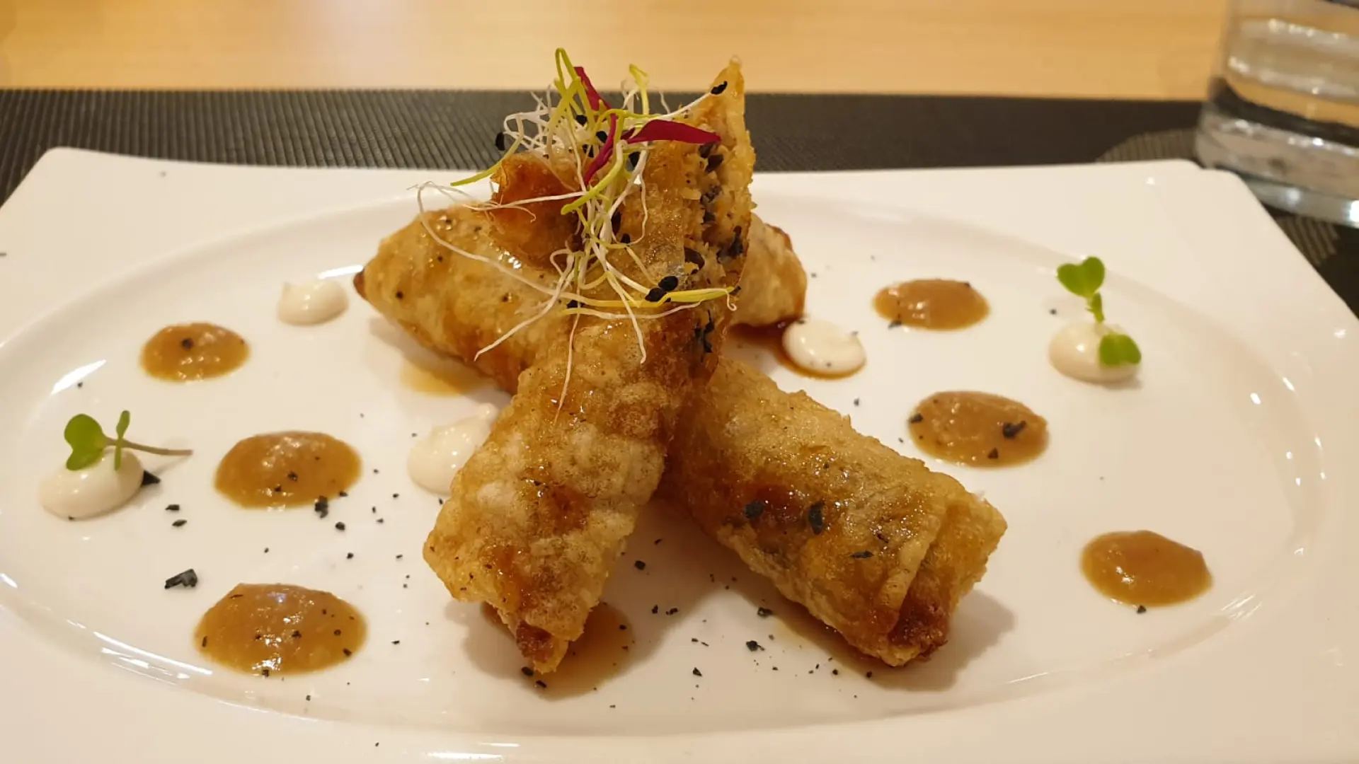 El restaurante de Zaragoza que recomienda este famoso influencer ... image
