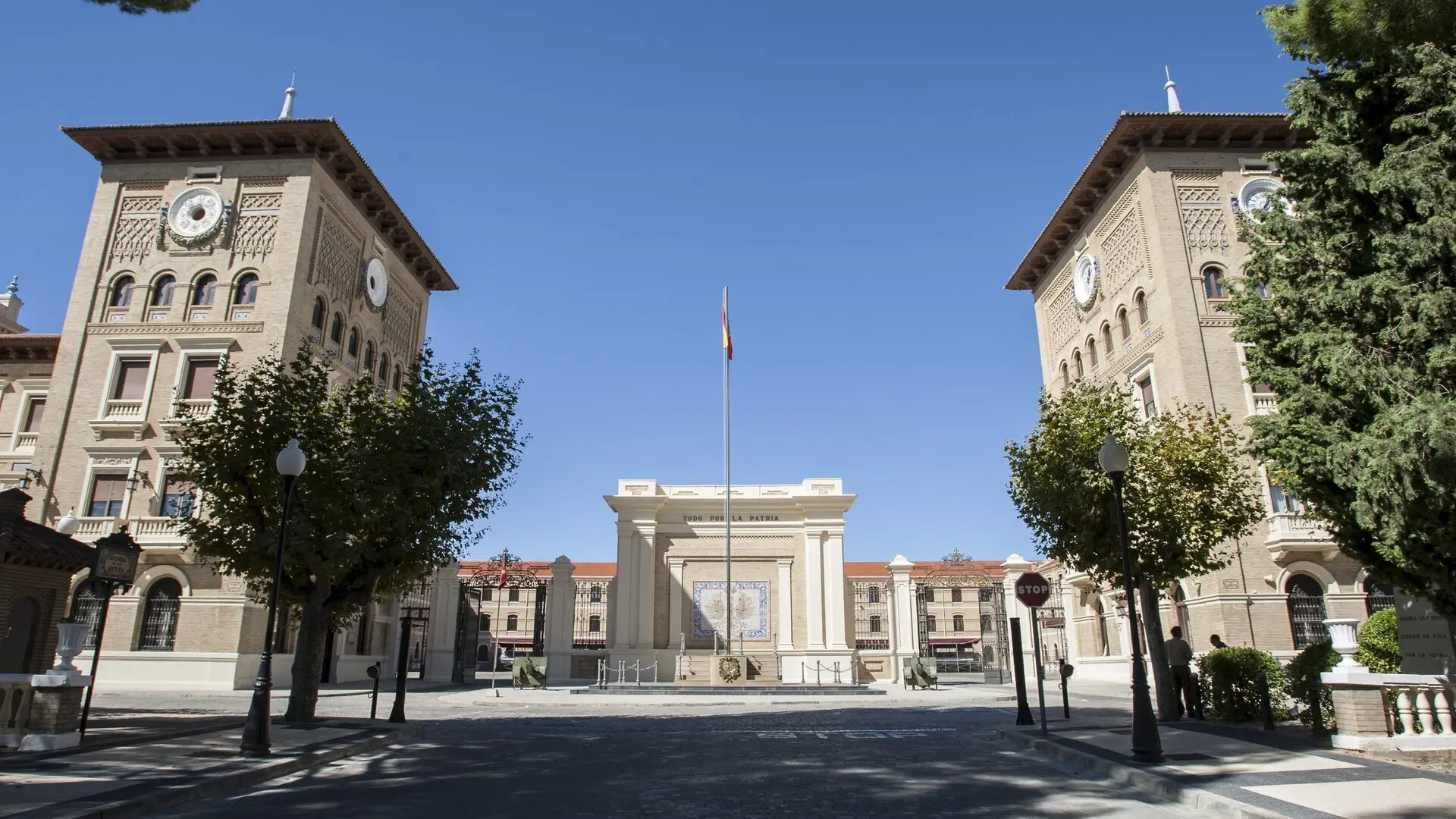 El Supremo zanja el caso del trío sexual no consentido en la AGM de Zaragoza  con un único condenado