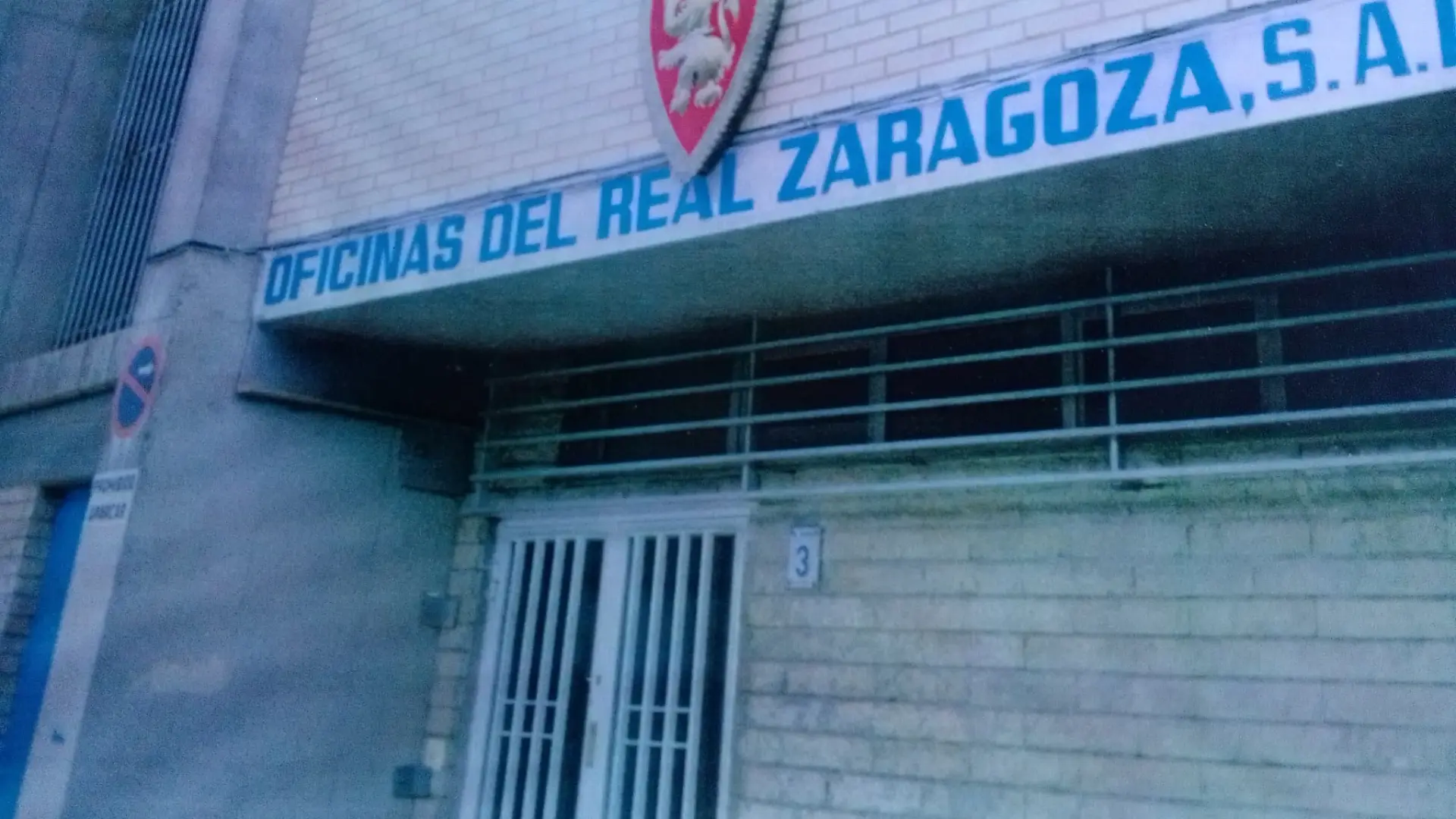 Las oficinas del Real Zaragoza dentro del estadio: los únicos 11 años de  ajetreo diario, a finales del siglo XX