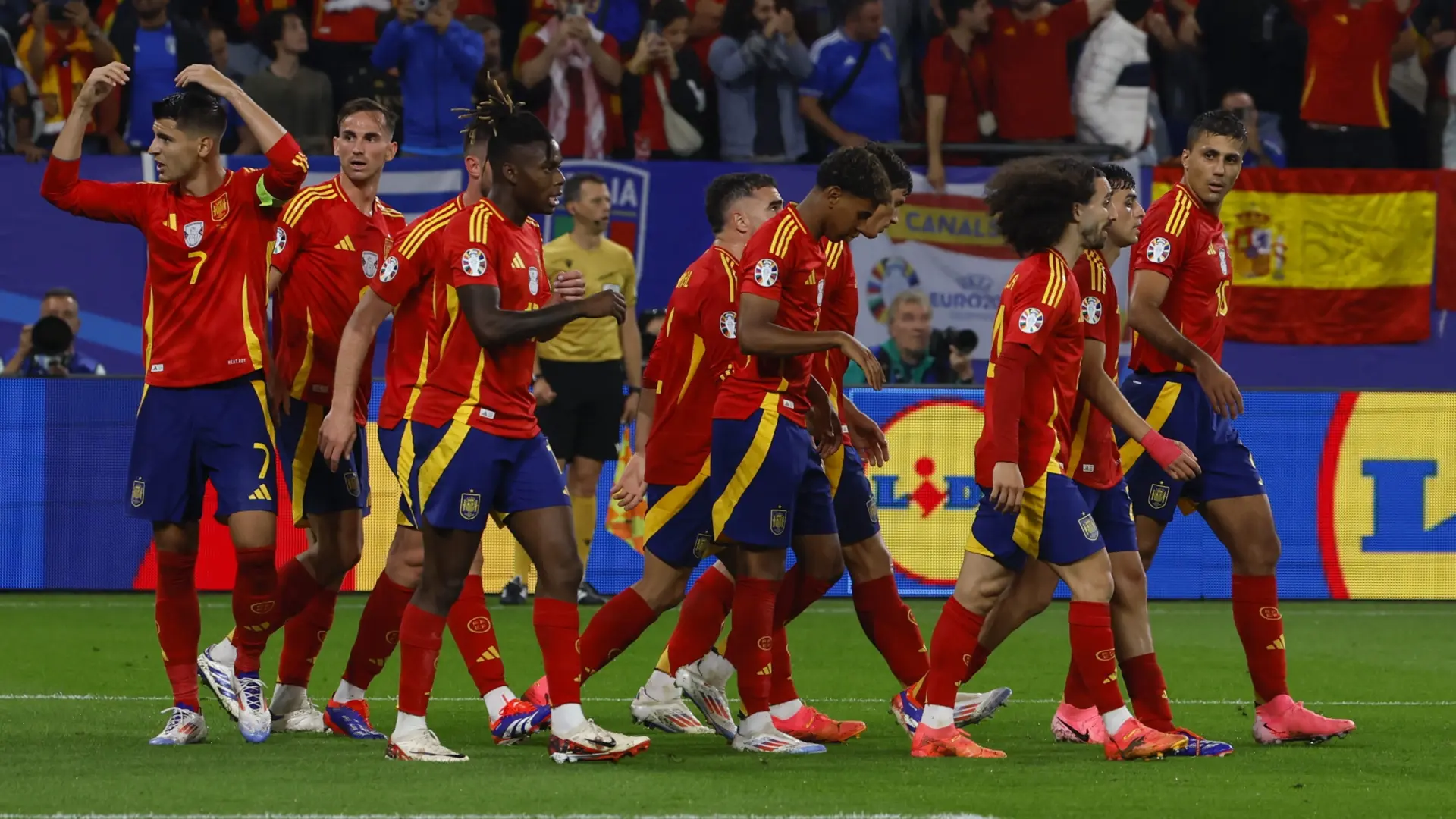 Rodri, Yamal, Carvajal, Williams y Olmo, españoles al Balón de Oro