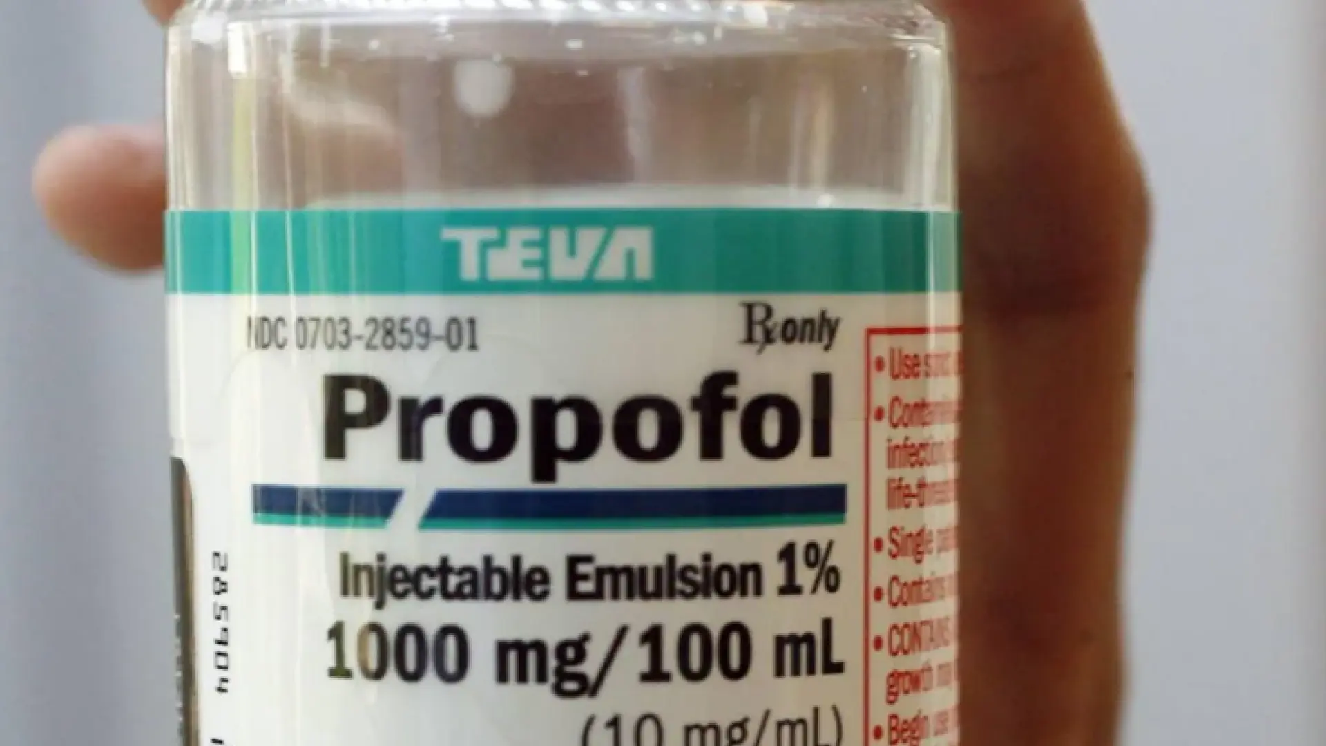The drug propofol causes loss of consciousness by altering the normal balance of the brain.