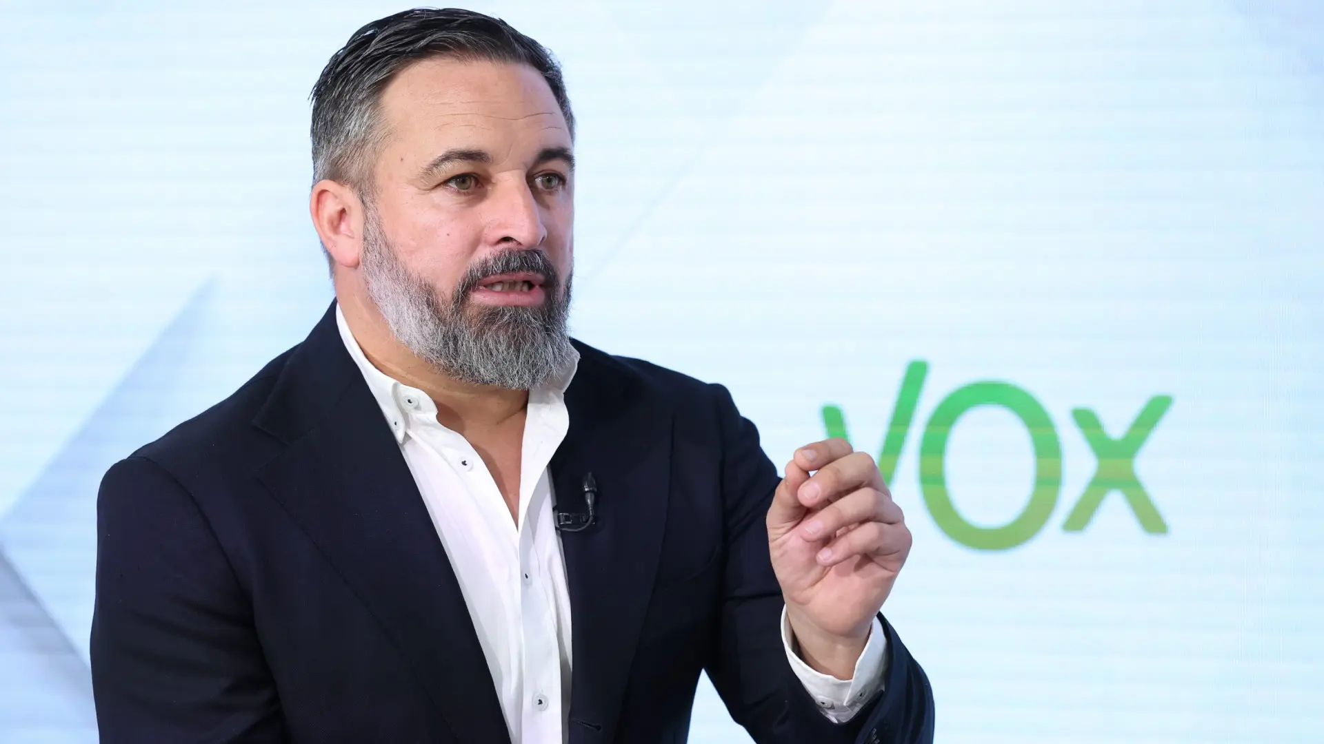 Vox se querella contra Begoña Gómez, Koldo García y Aldama por supuesta  prevaricación y cohecho en rescate de Air Europa