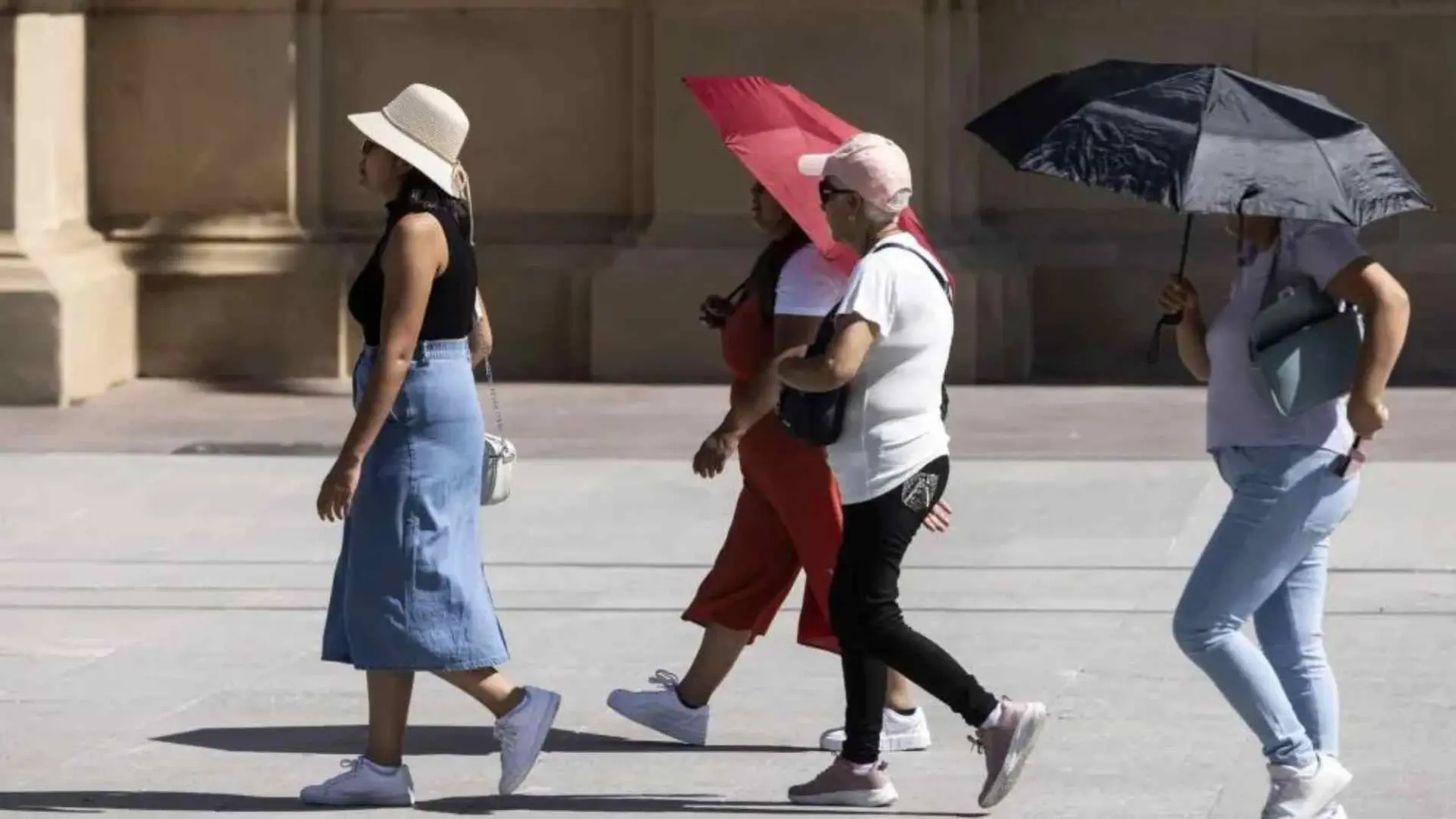 Cinco comunidades autónomas estarán bajo aviso por altas temperaturas este domingo