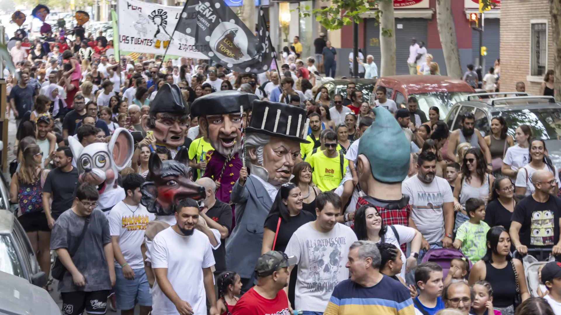 Desde cabezudos hasta Leticia Sabater en Las Fuentes: “¡Que las fiestas!”