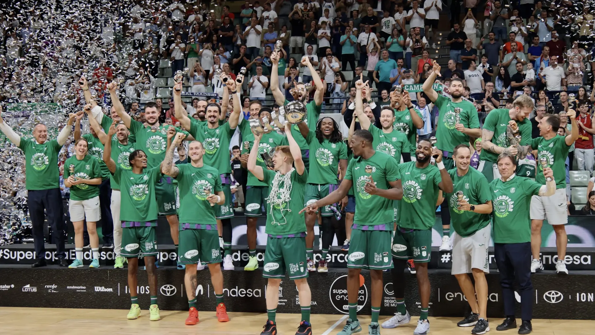 El Unicaja ganó las Supercopas de Madrid y Murcia