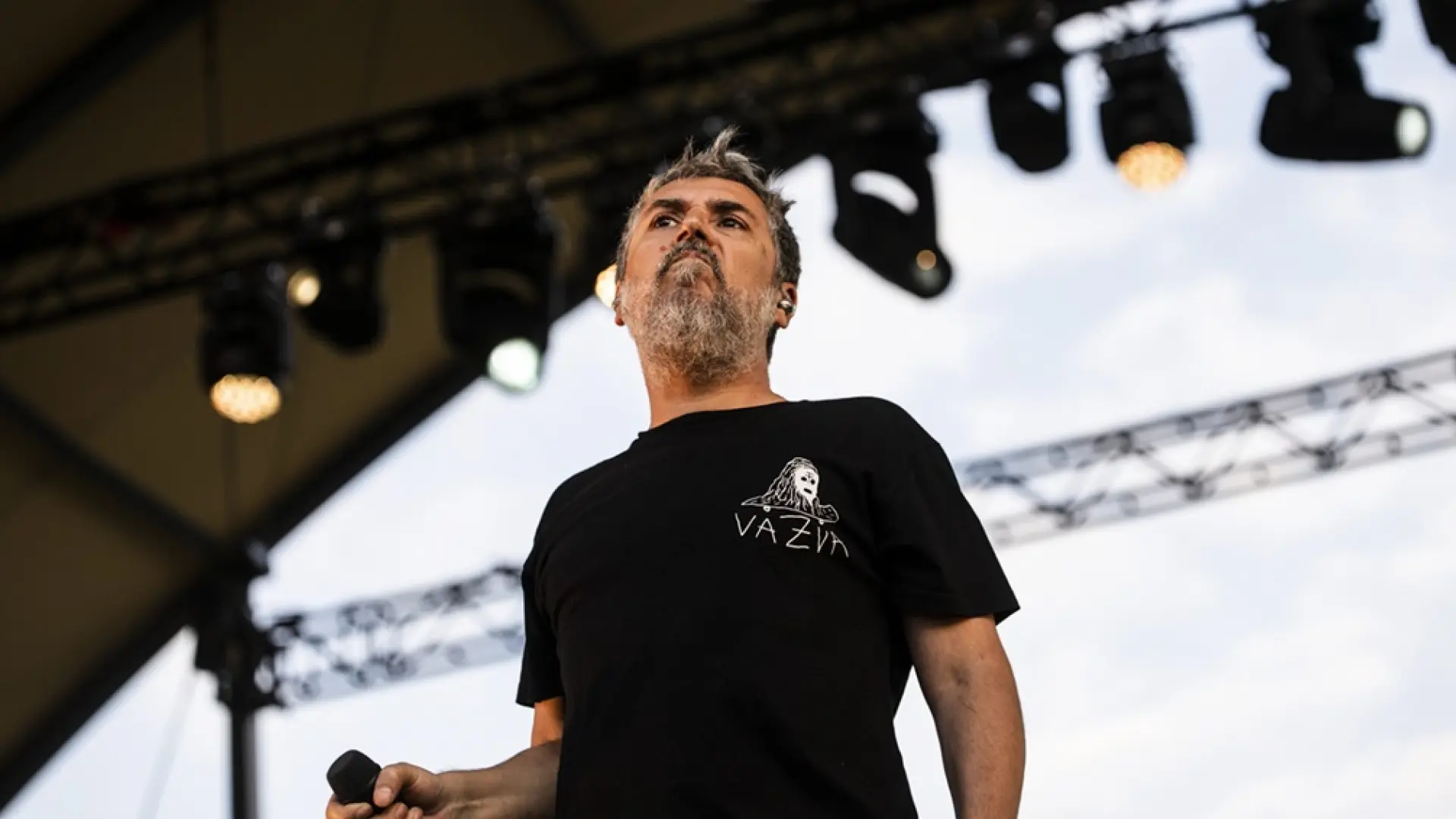 Iván Ferreiro: “Vivir los festivales de forma independiente, como la música, junto al FIZ”