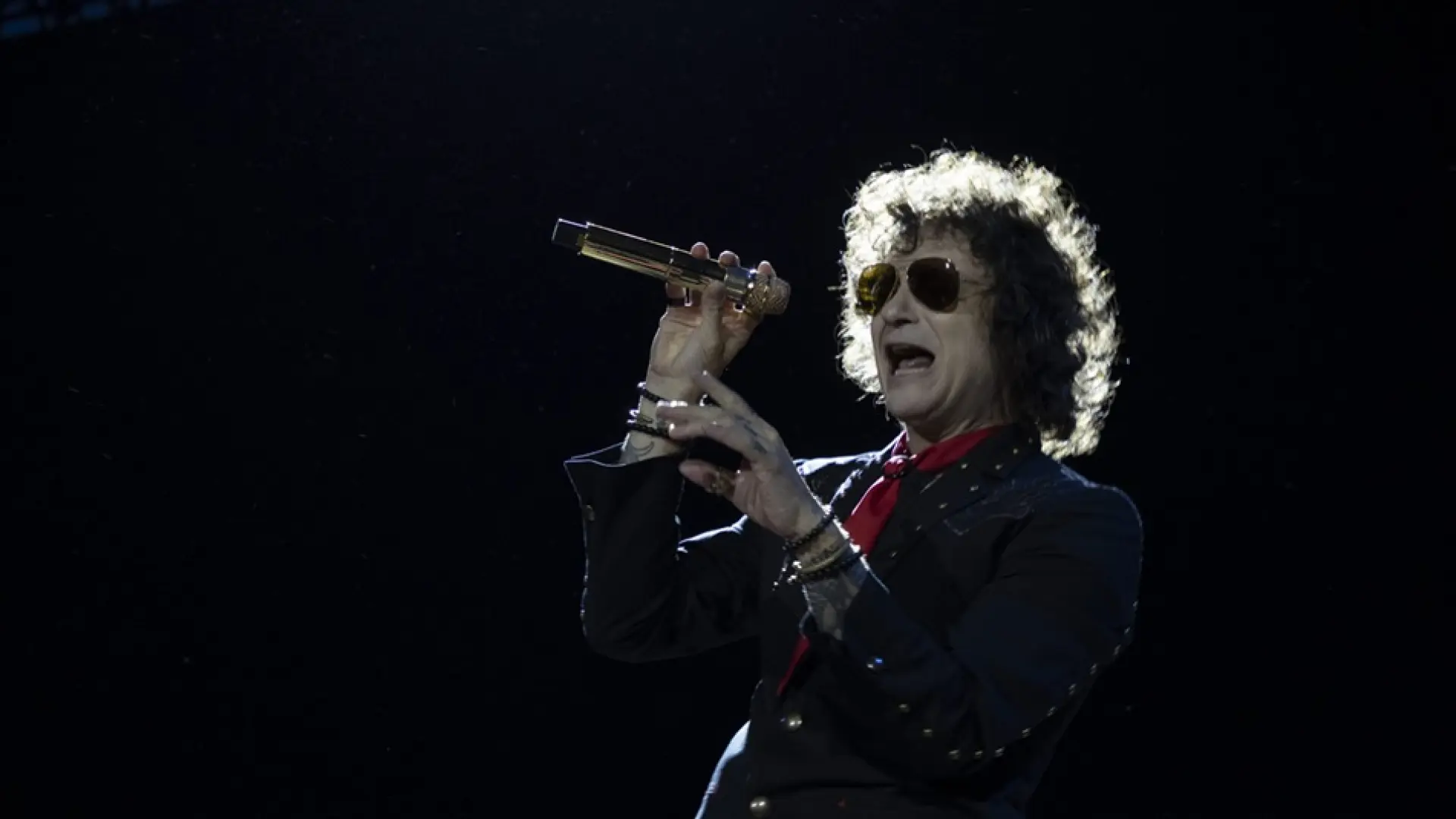 Enrique Bunbury, profeta en Zaragoza se agotan las entradas para su