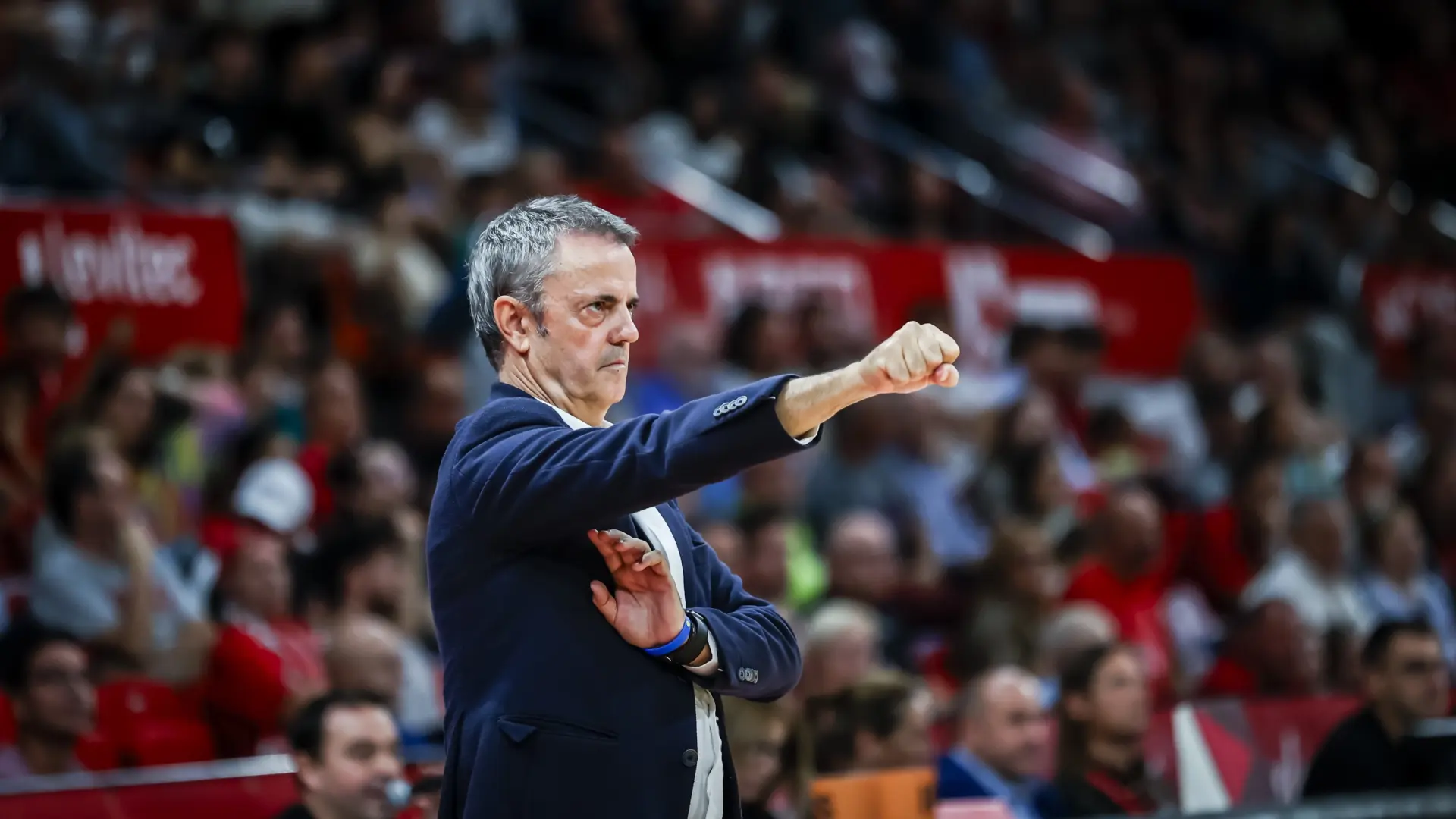 Porfirio Fisac: “Es el mundo al vés, the Euroleague teams have more rest than us”