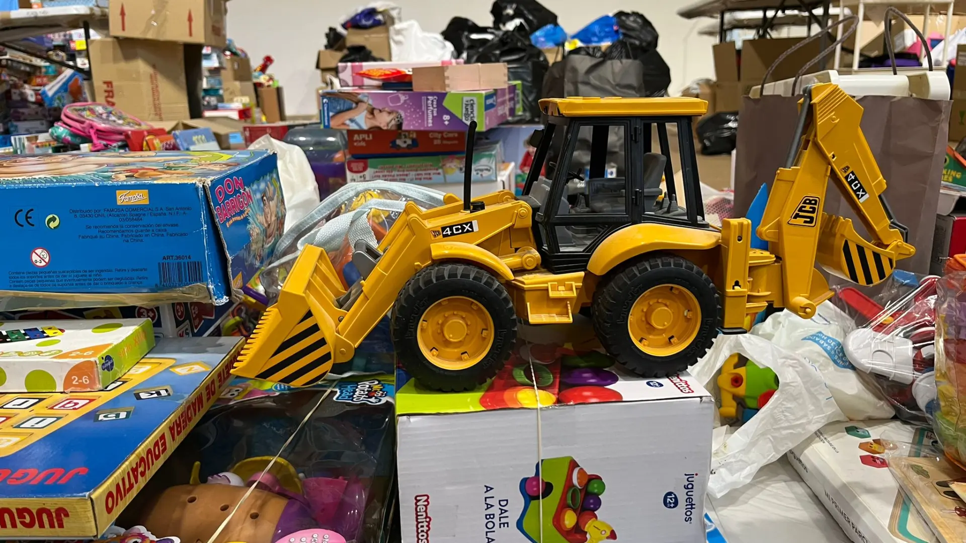 Última semana de recogida para el rastro de juguetes y libros en las oficinas de correos