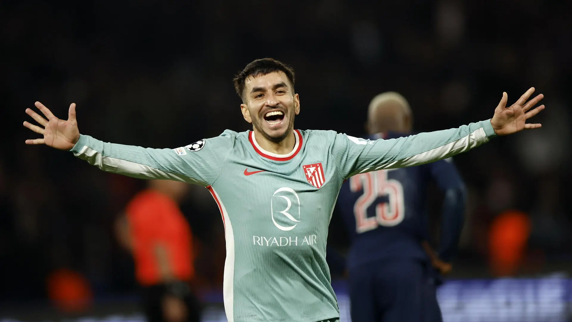 Correa tops Atletico de Madrid and PSG beats Luis Enrique in Champions League (1-2)