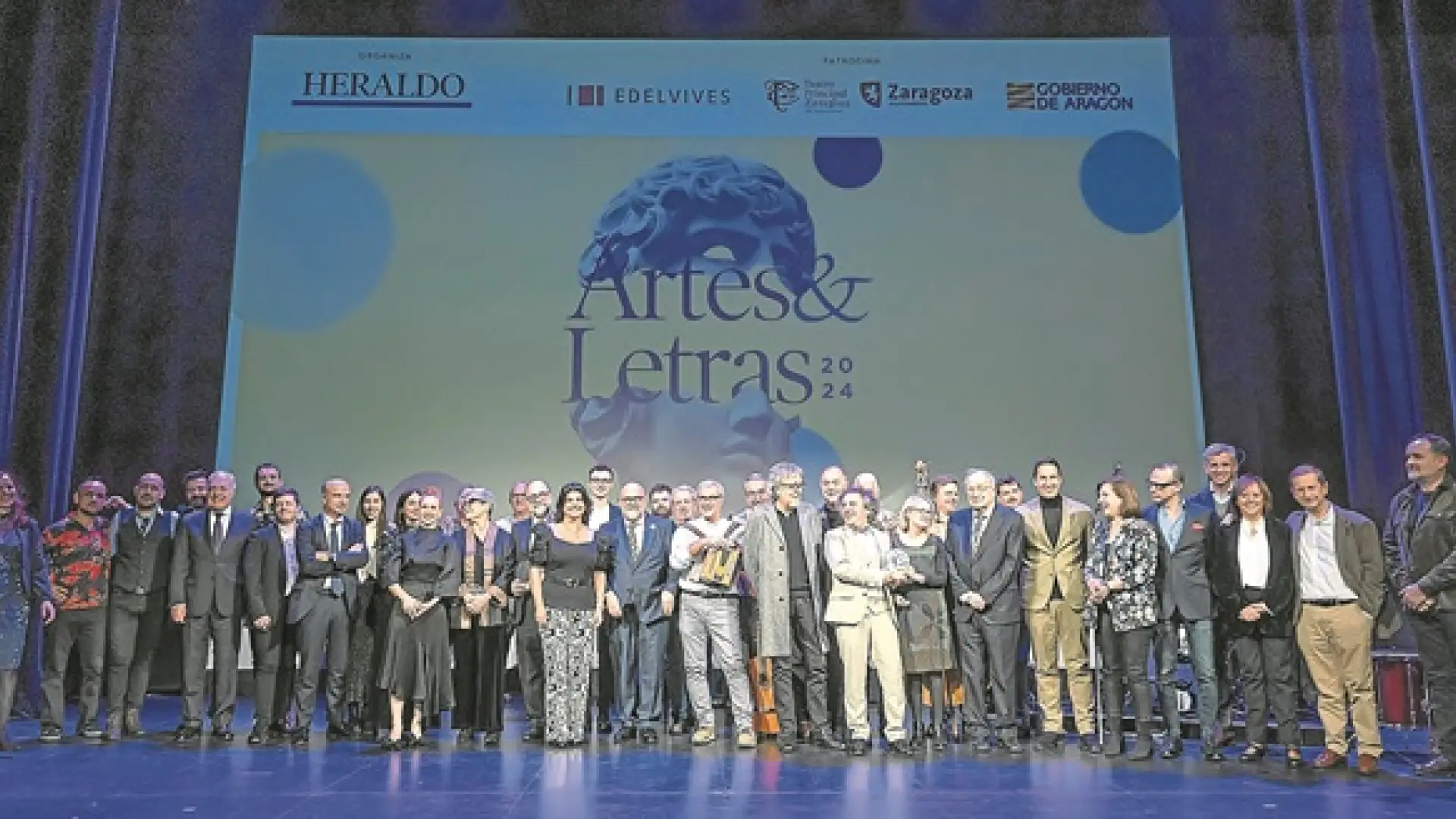 La decima gala de los premios Artes & Letras, una fiesta de emociones y El Teatro Principal de Zaragoza