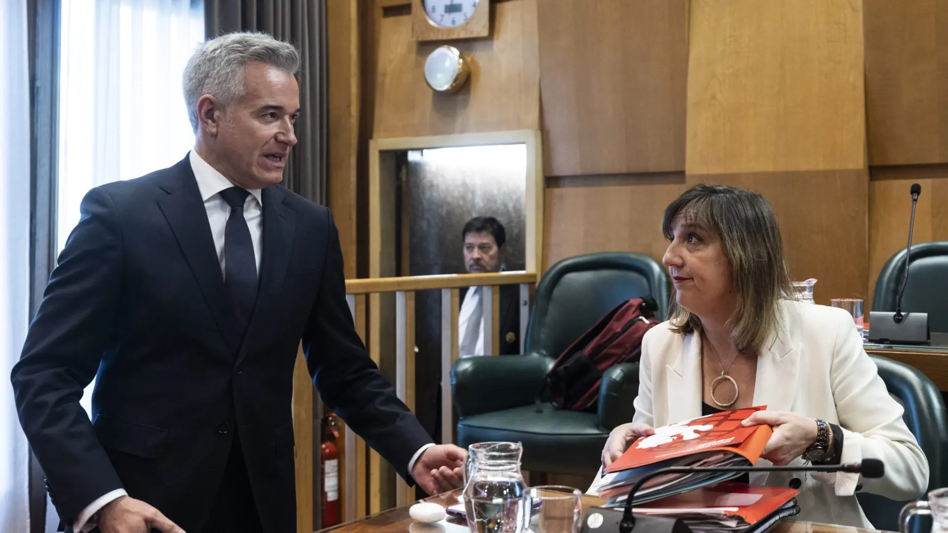 Rifiarrafe entre PSOE y PP de Zaragoza with Saltoki con amenaza de ir a Fiscalía y reproses for corruptionción