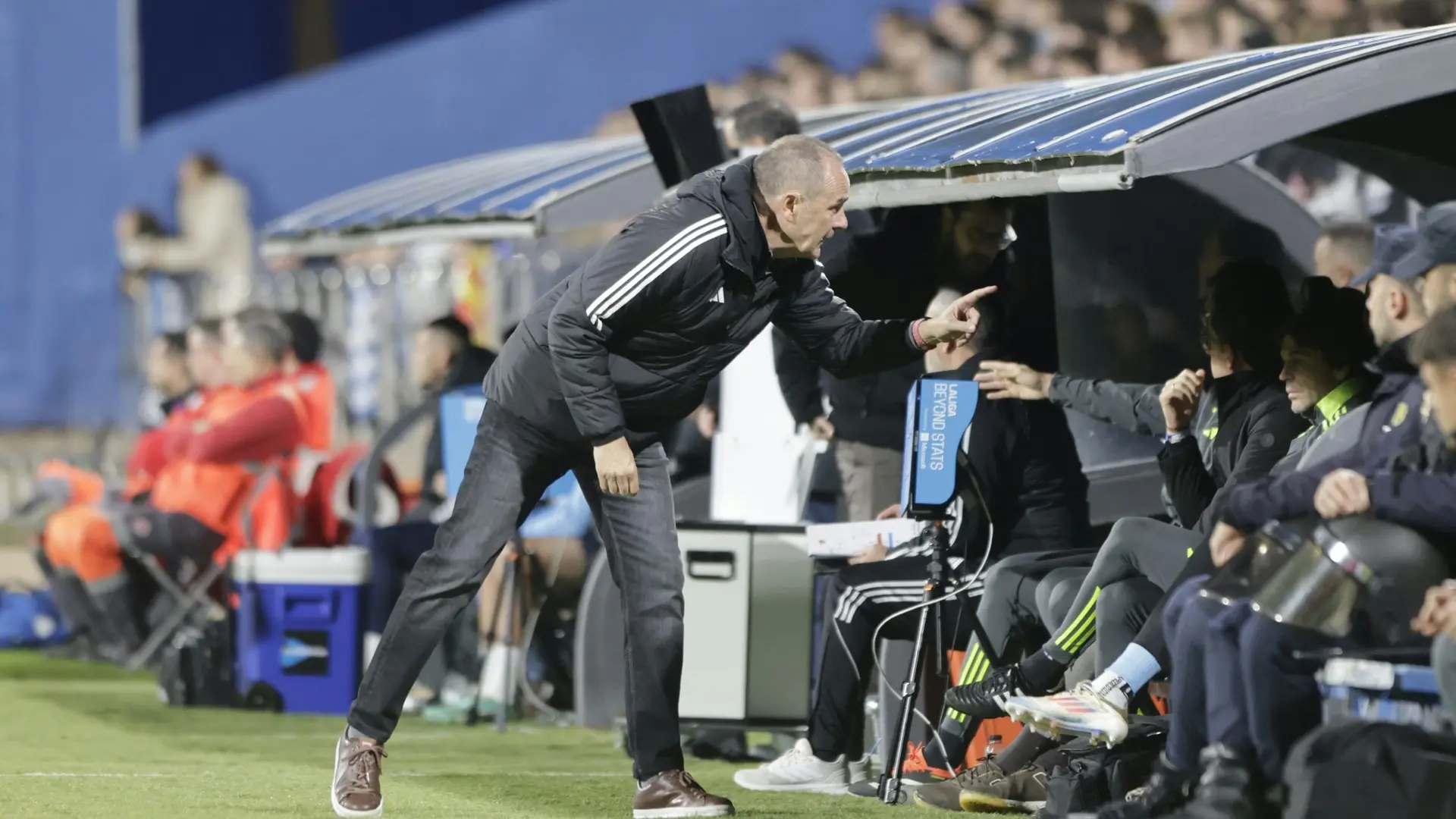 Victor Fernández, coach of Real Zaragoza: “Nos hemos dejado dos puntos por el camino”