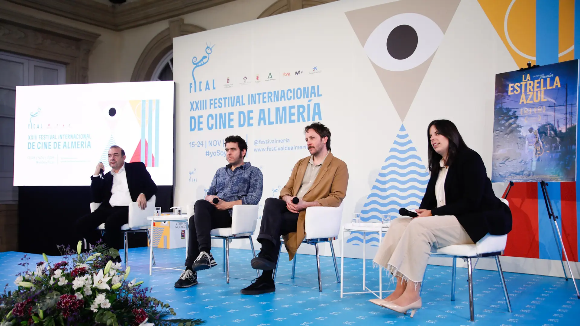 'La Estrella azul' triunfa and Ópera Prima del Festival International Cine de Almería