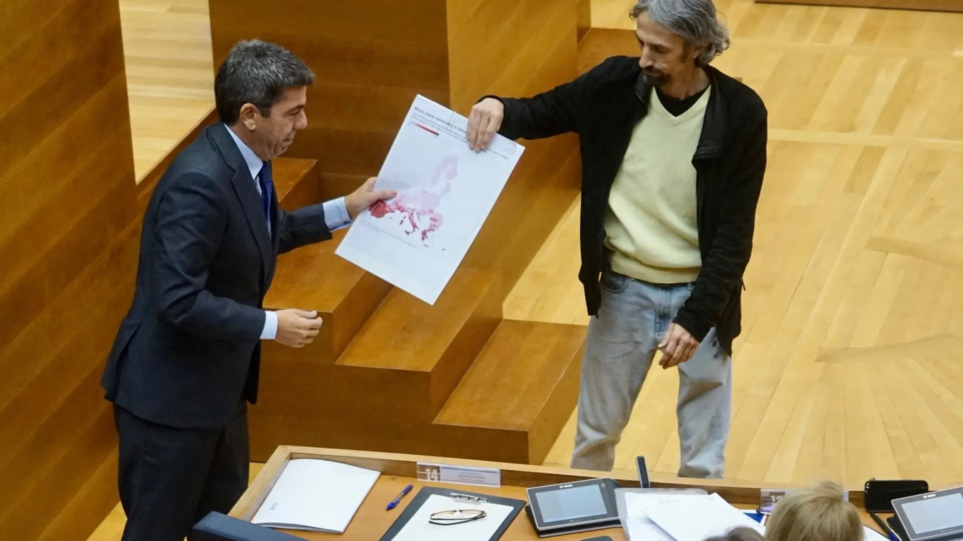 The PP, Compromís y Vox, approved the commission of inquiry in Les Corts with the rejection of the PSPV