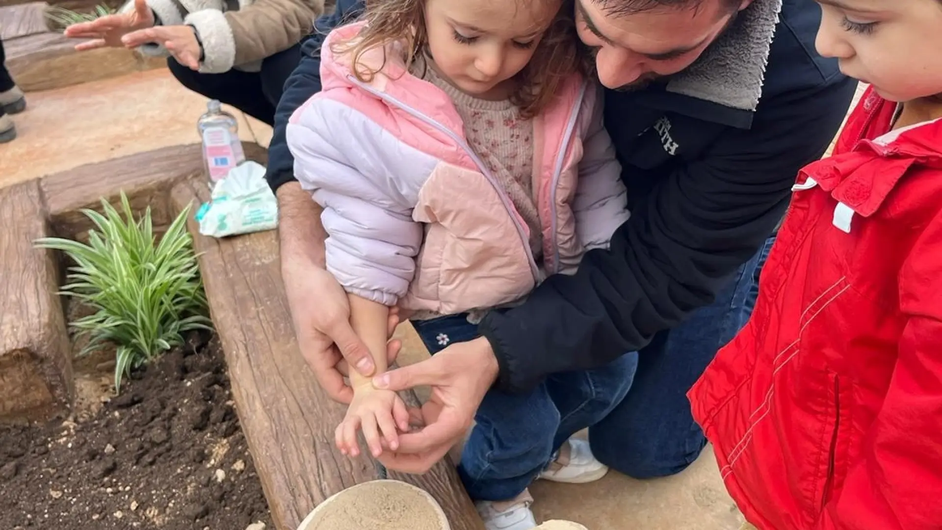 Valdealgorfa Dedica Un Parque A La Vida Tras Ni Os Nacidos En