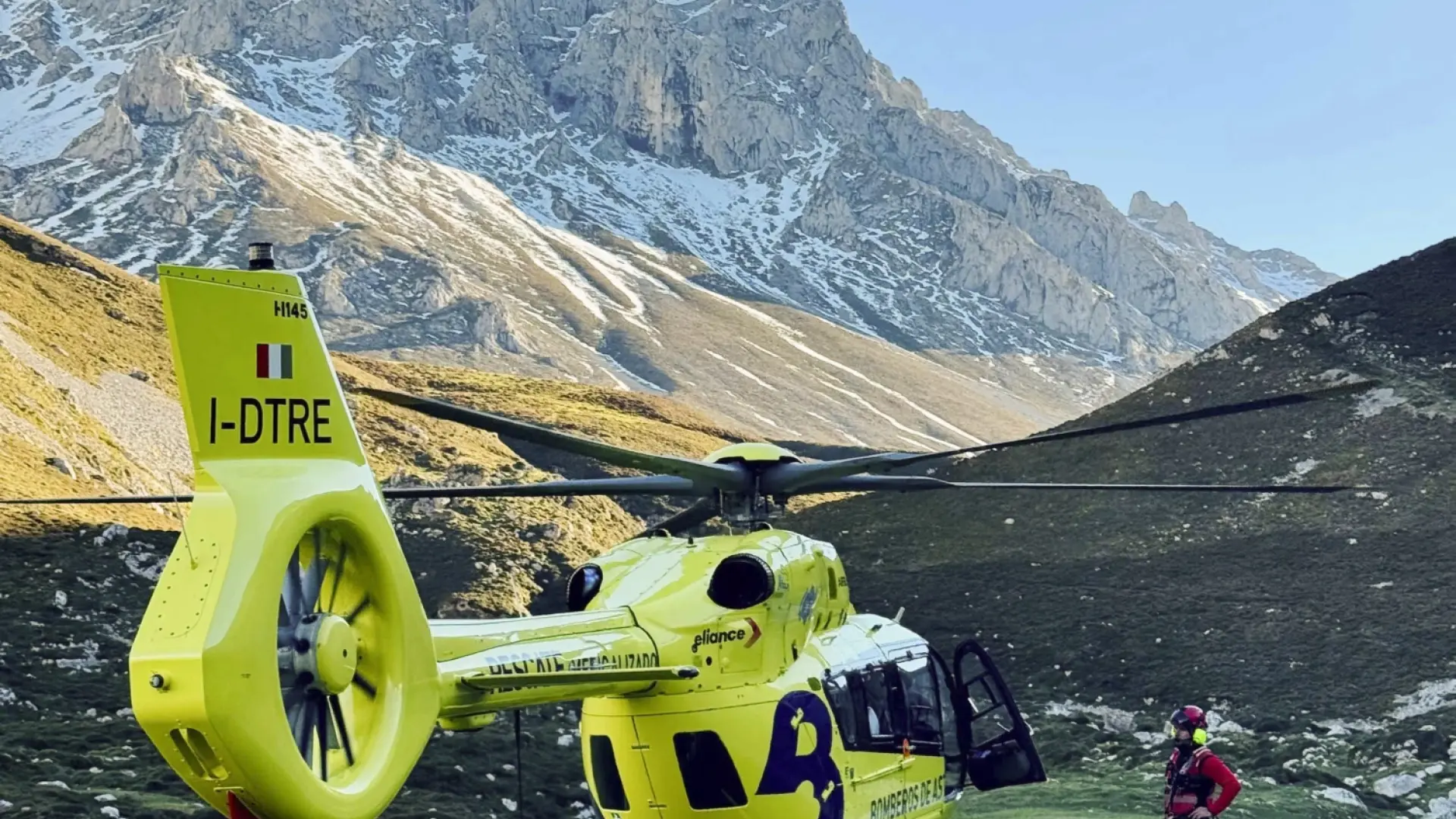 Joven Montañero Leonés Rescatado en Picos de Europa Gracias a sus Gritos de Auxilio
