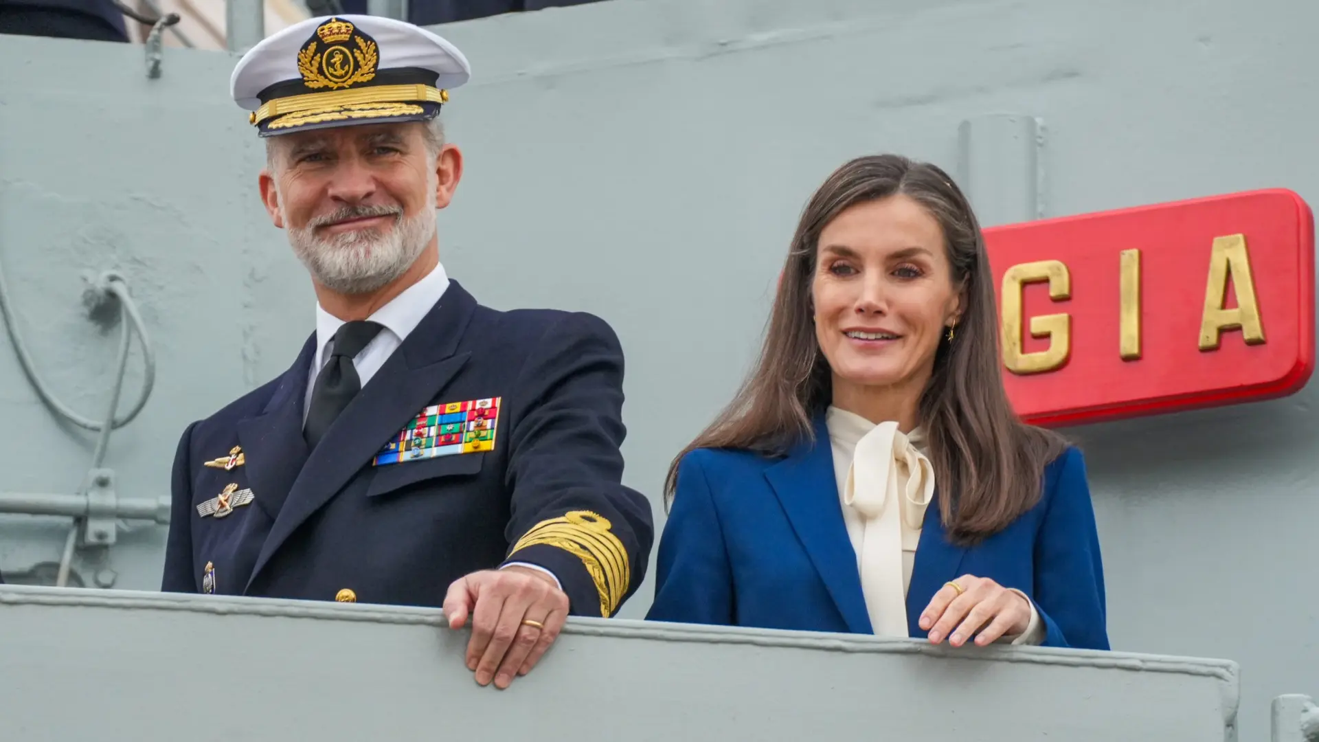 Dónde está mi chica?": la tierna pregunta de la reina Letizia en la  despedida de Leonor y la concisa respuesta del Rey