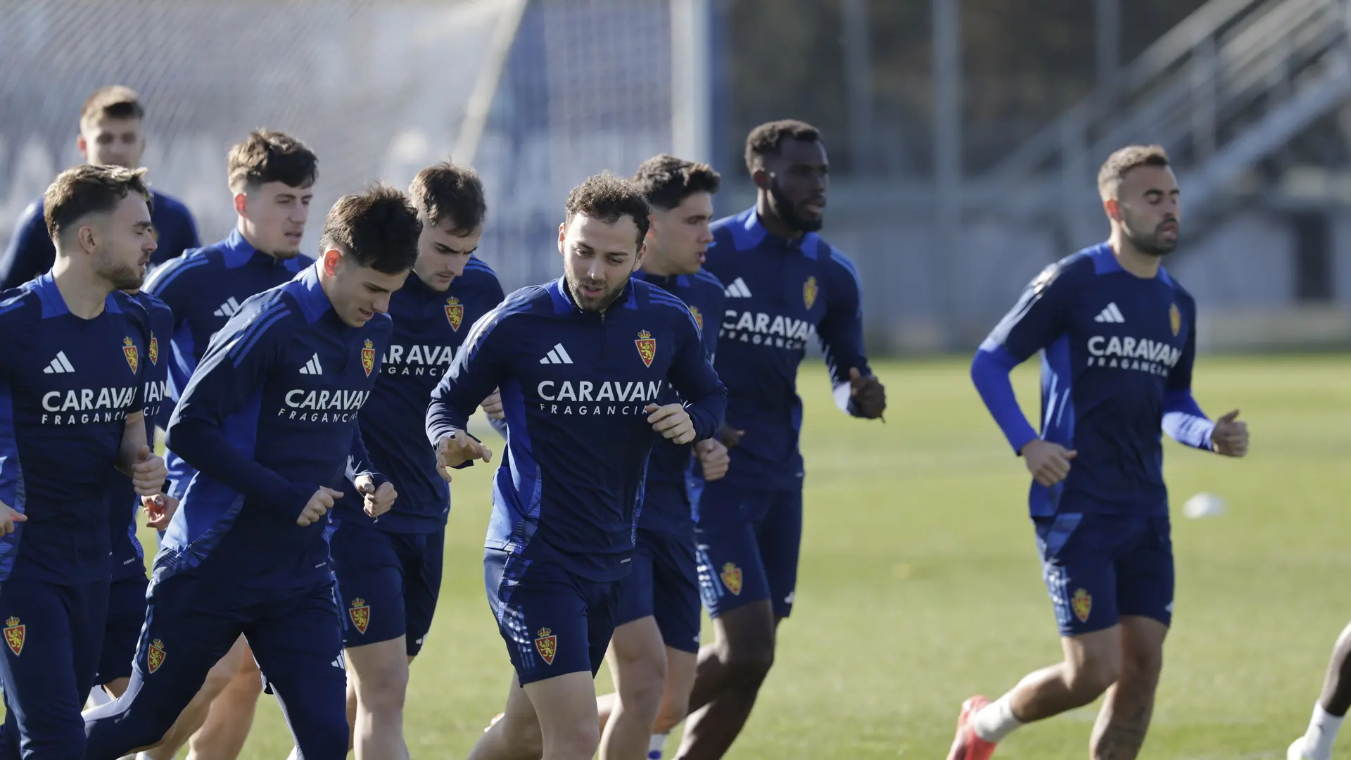El real zaragoza busca su paz en granada