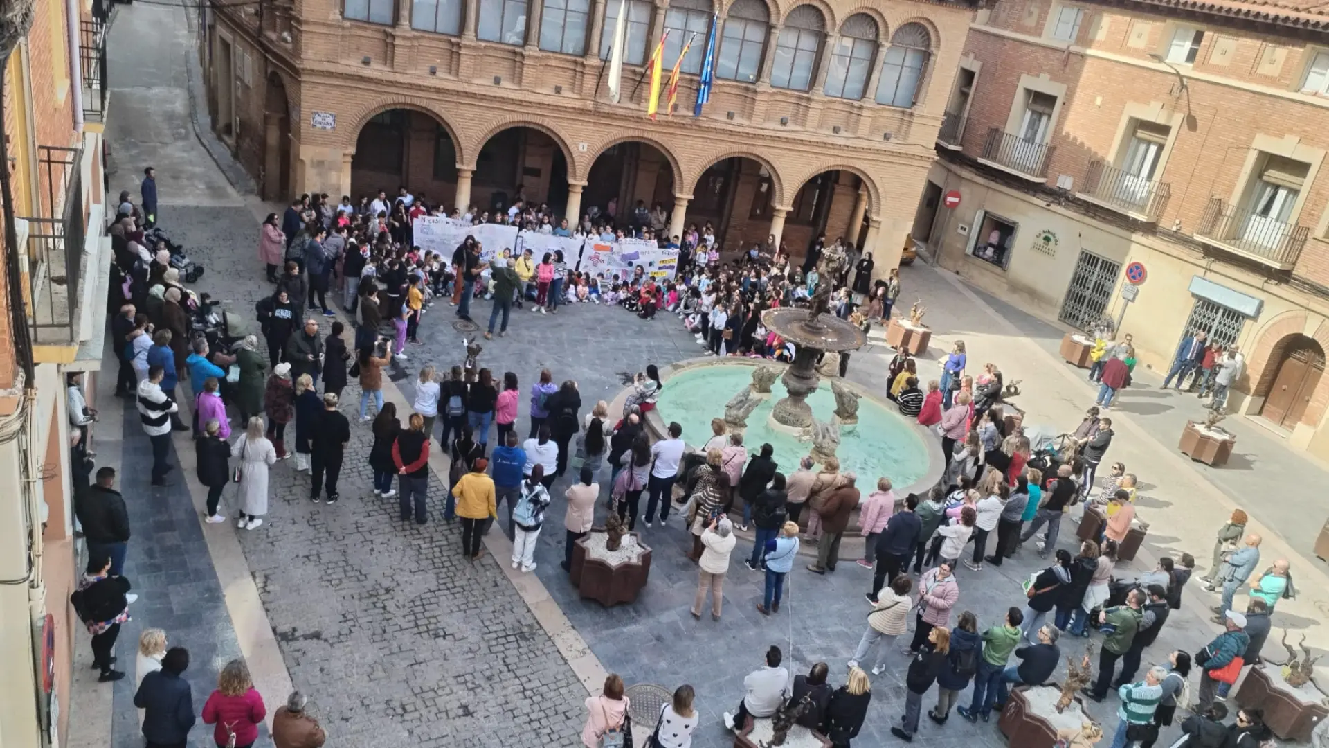 El colegio de Cariñena reclama más personal ante el aumento de las agresiones: 